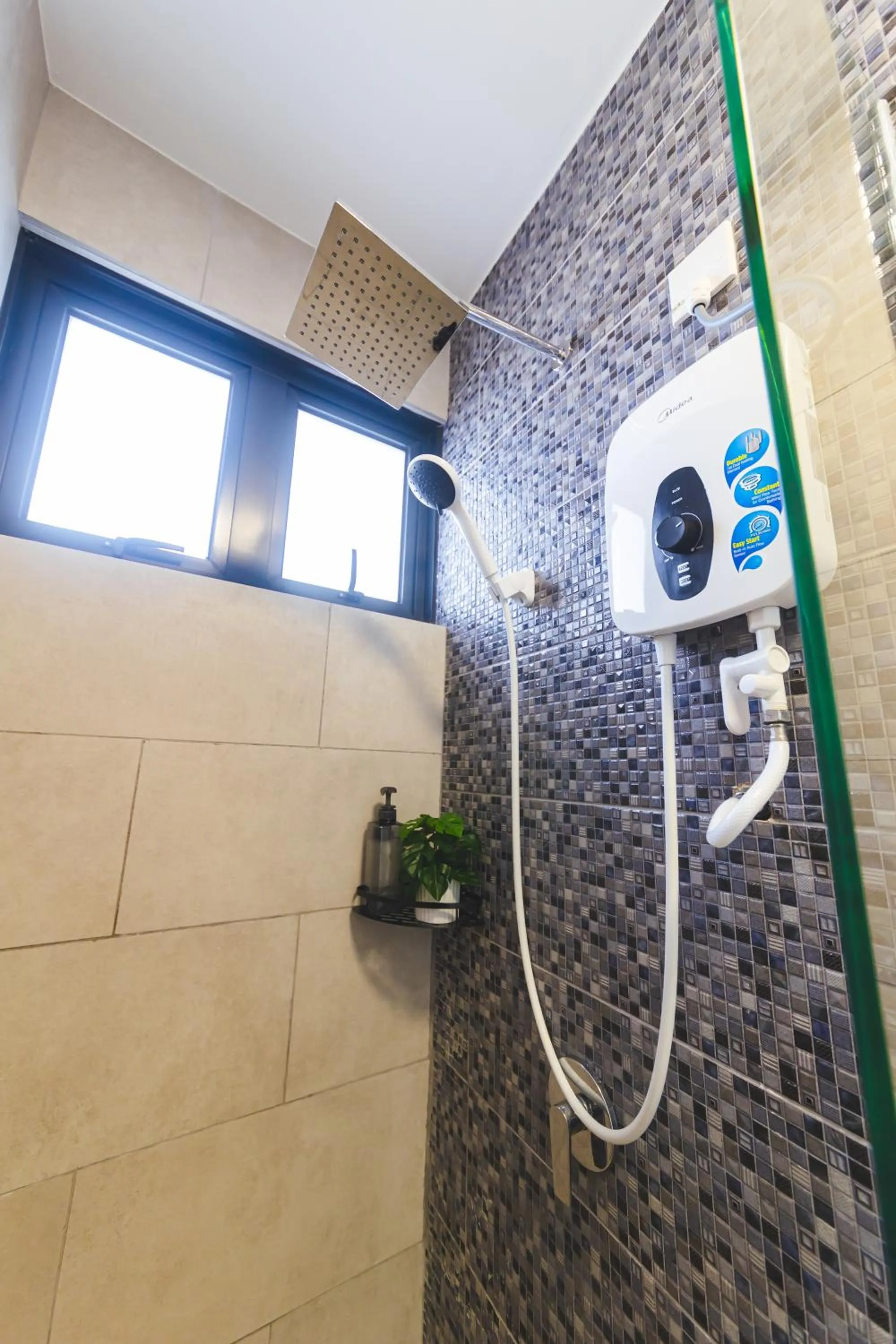 Beautiful Seaview Suites at The Shore Kota Kinabalu