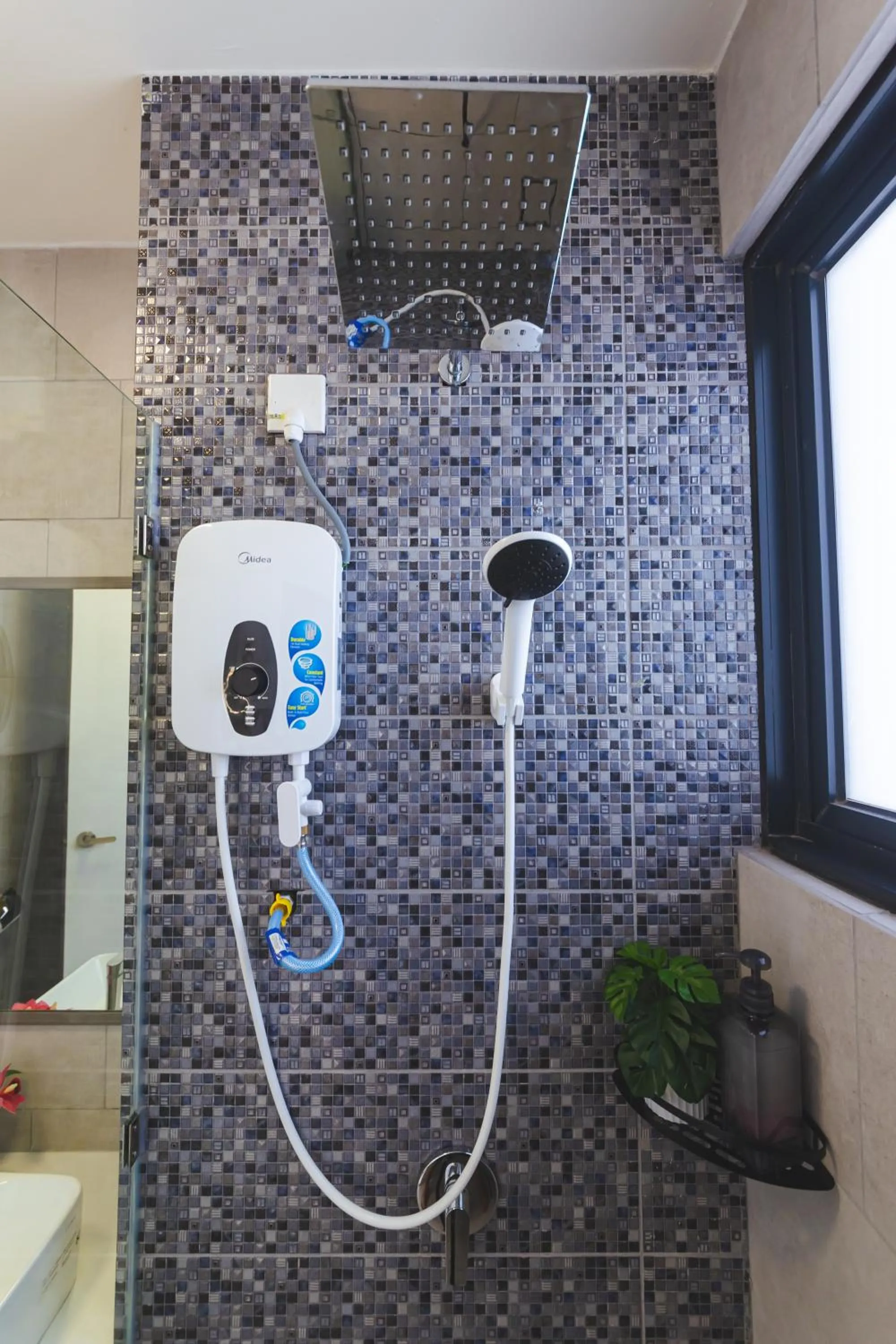 Beautiful Seaview Suites at The Shore Kota Kinabalu