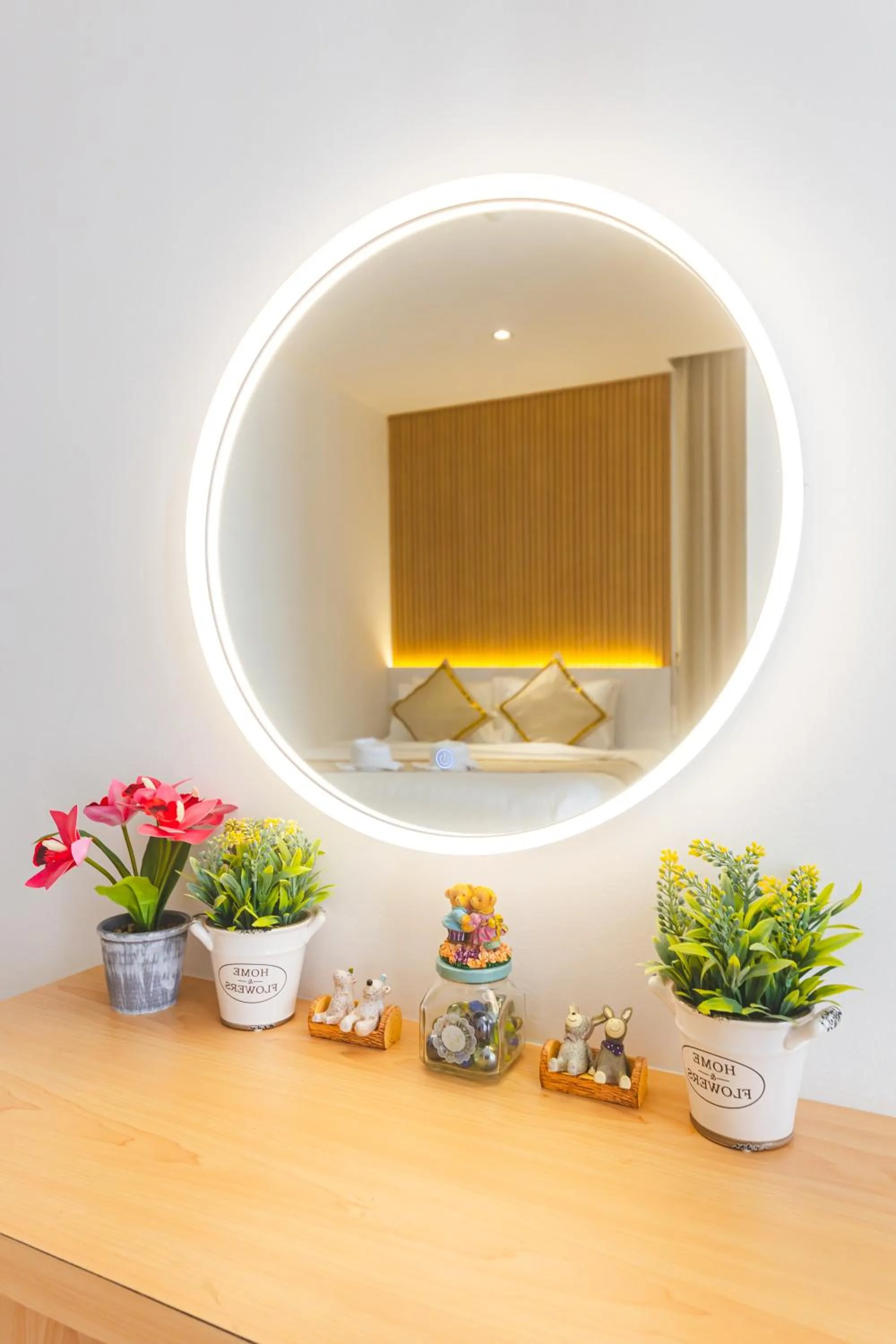 Beautiful Seaview Suites at The Shore Kota Kinabalu