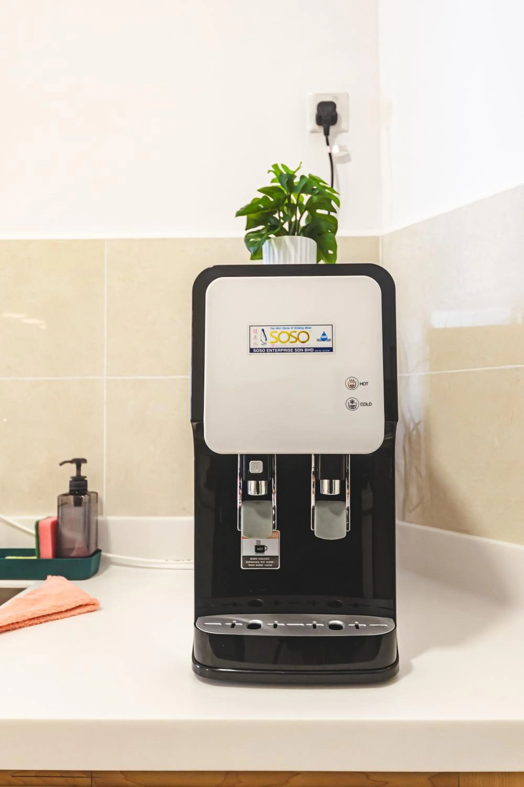 Beautiful Seaview Suites at The Shore Kota Kinabalu