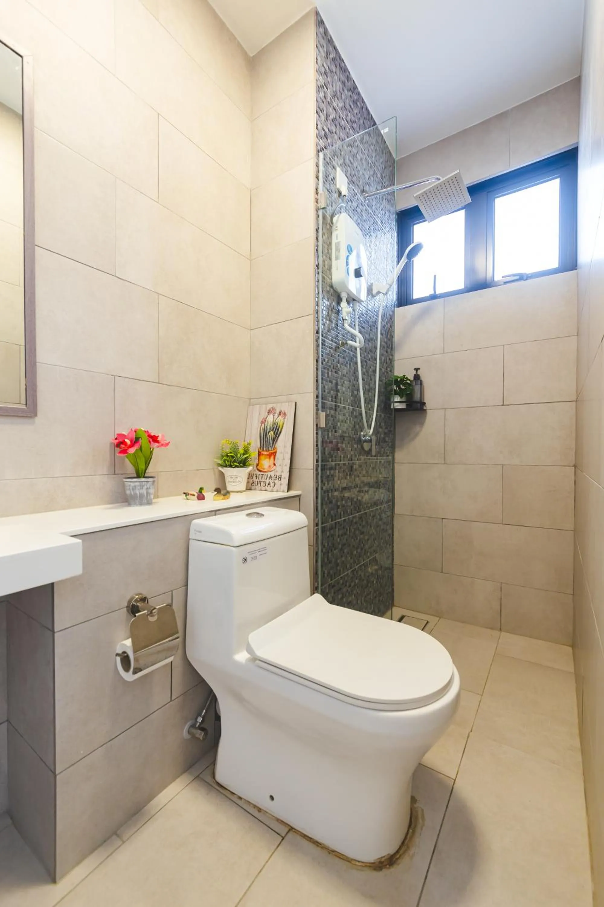 Beautiful Seaview Suites at The Shore Kota Kinabalu