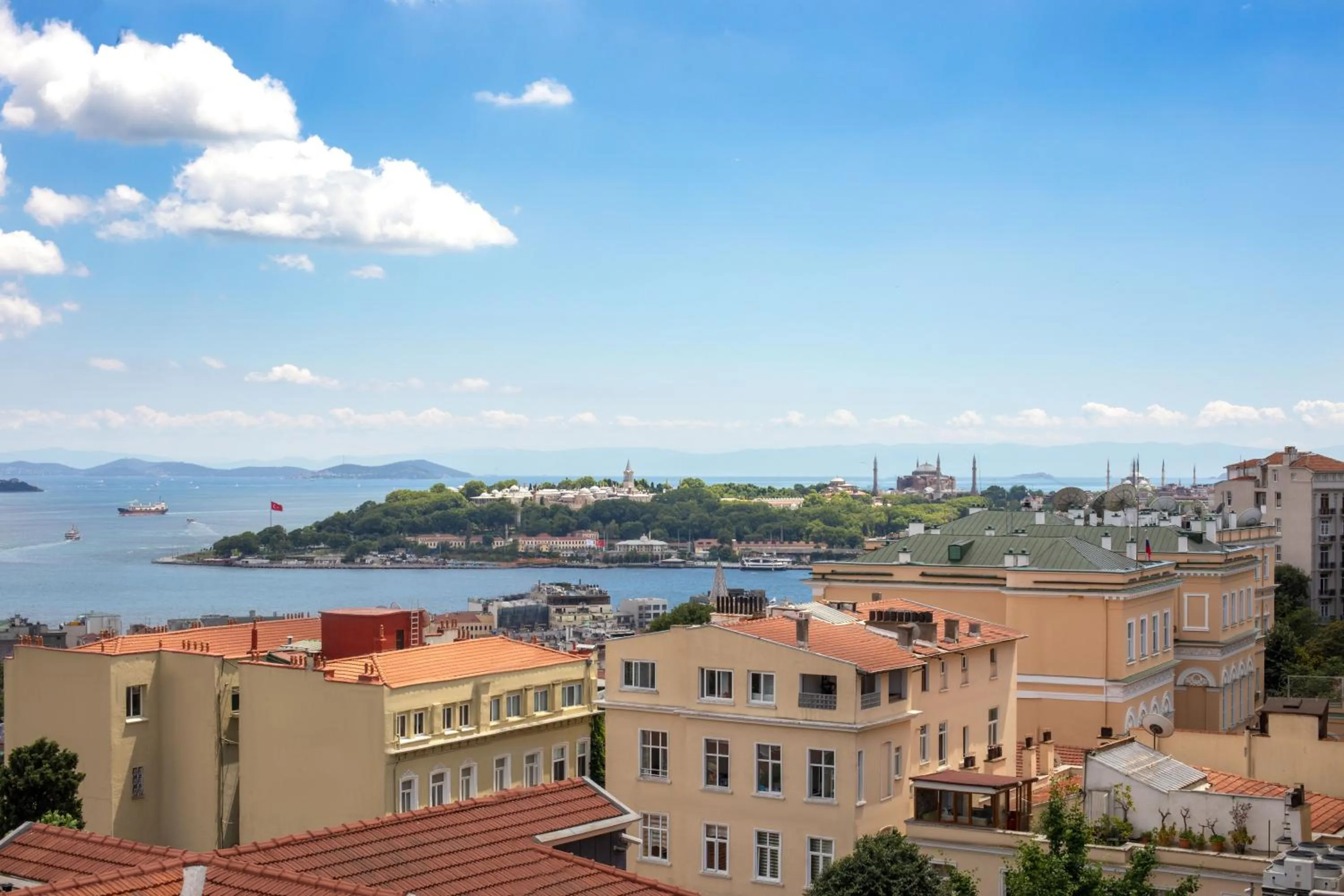 Nearby landmark in Vucino Suites