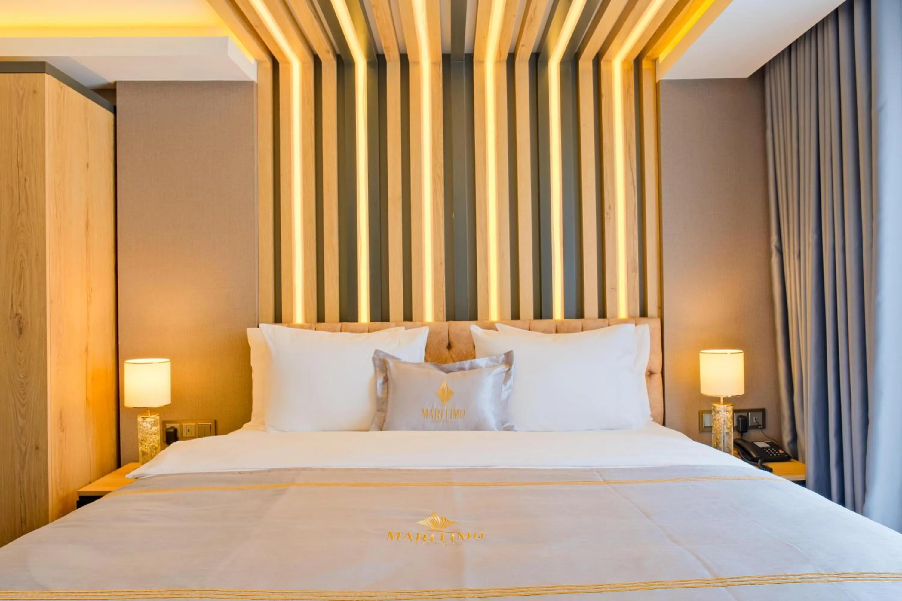 Bed in Maritimo Hotel