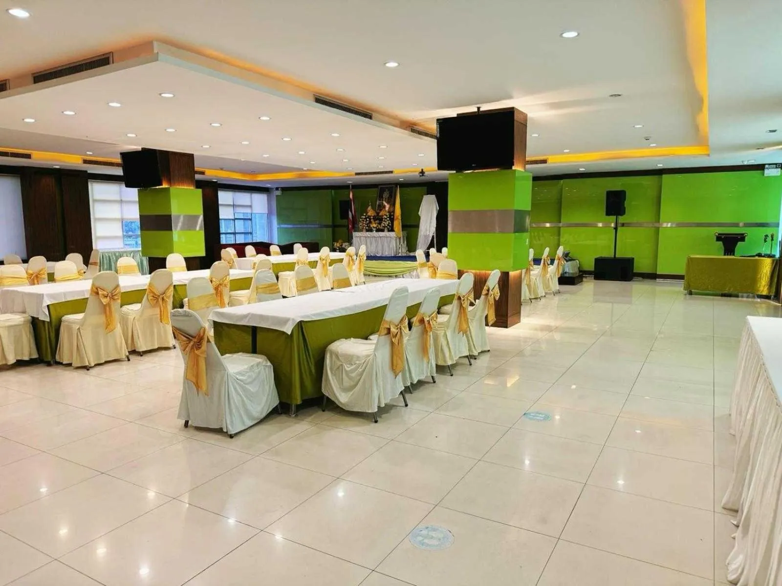 Other in Capital O 75514 Vasidtee City Hotel (Suphanburi)