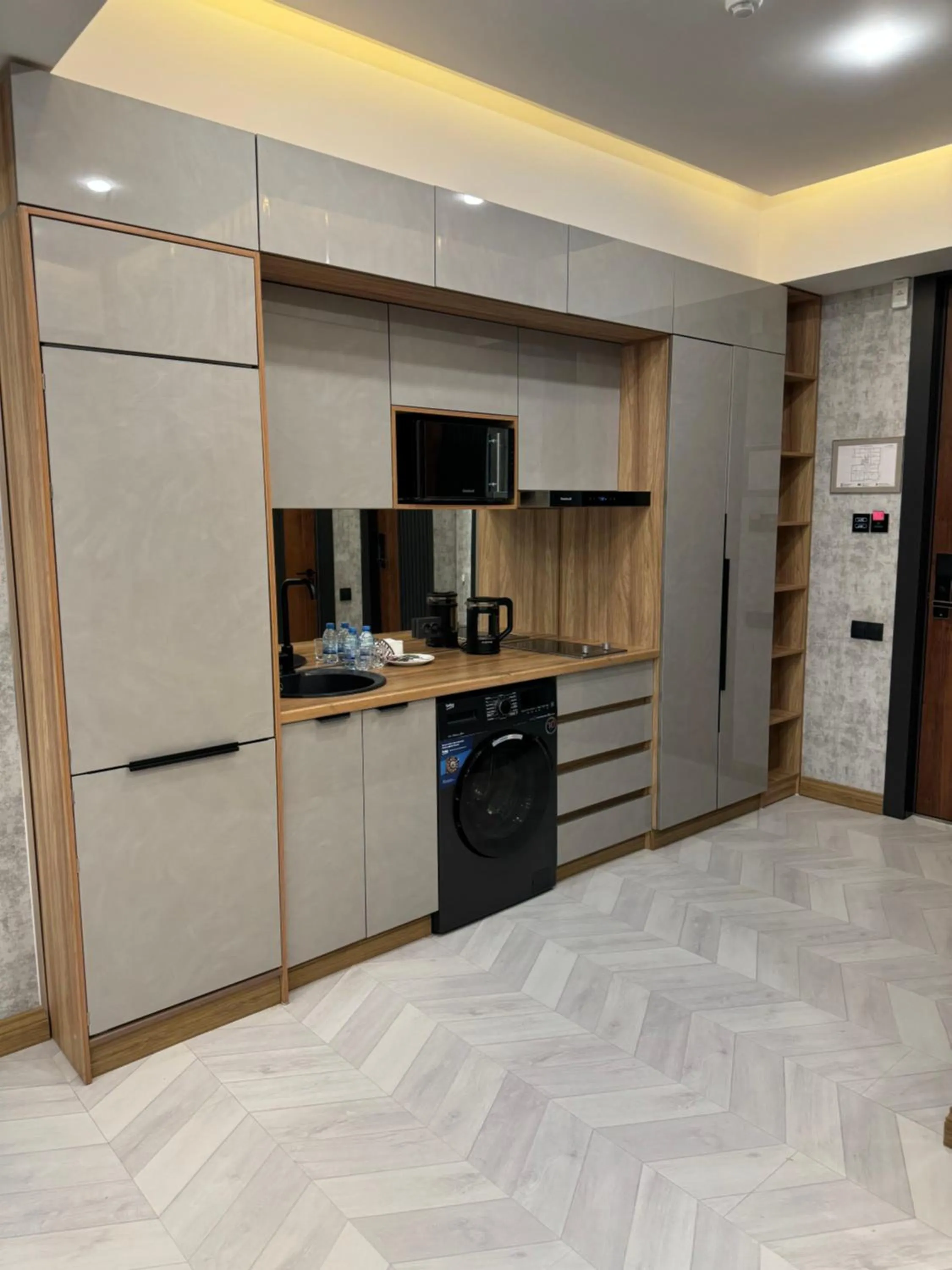 Kitchen or kitchenette in Badem Garden Apart Hotel