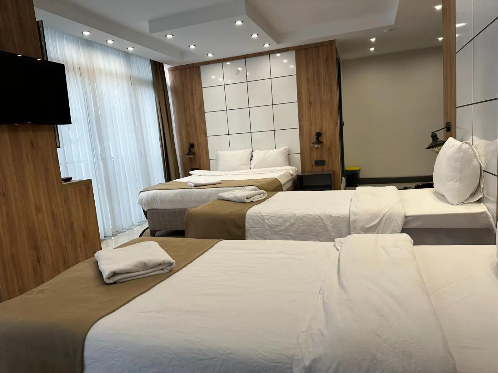 Photo of the whole room in Pars Palas Hotel