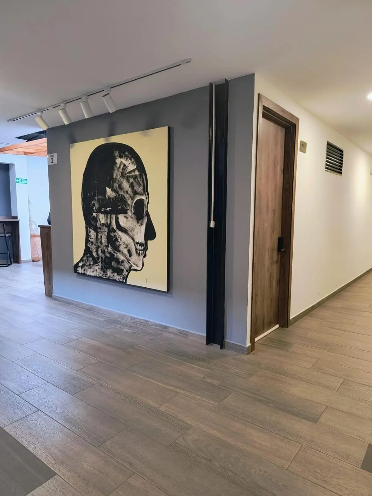 Xliving Host and Rooms