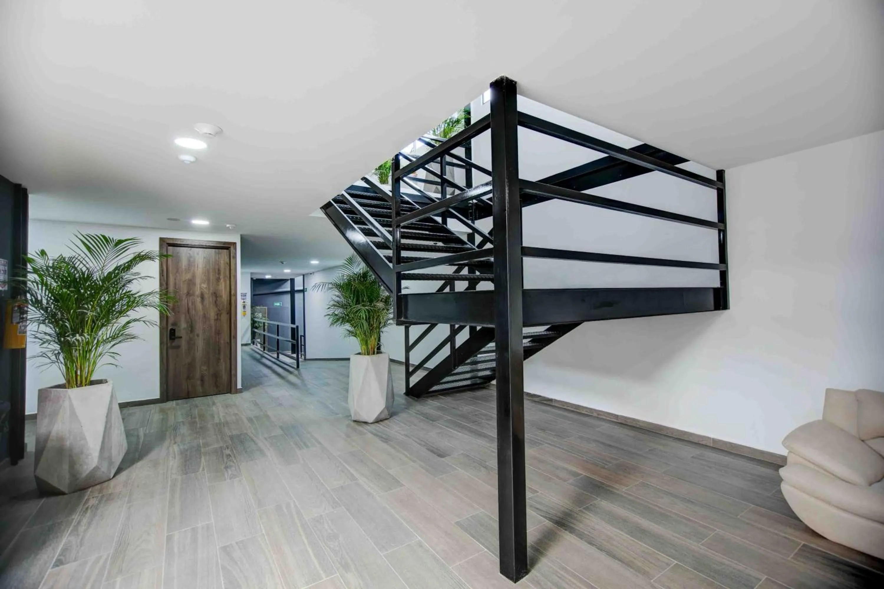 Property building in Xliving Host and Rooms