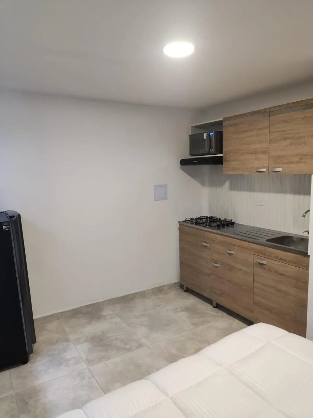 Xliving Host and Rooms