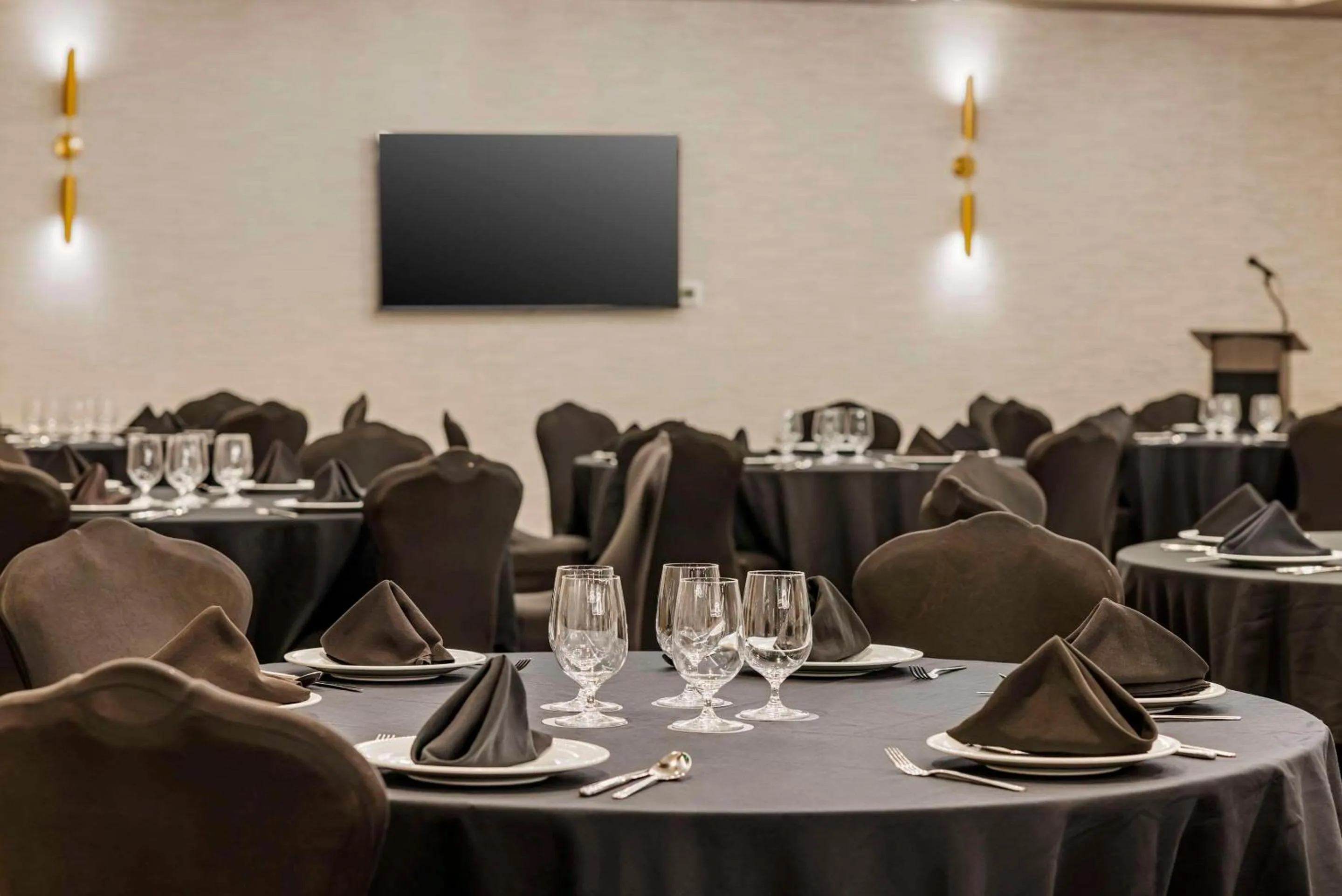 Lobby or reception in Cambria Hotel El Centro - Imperial