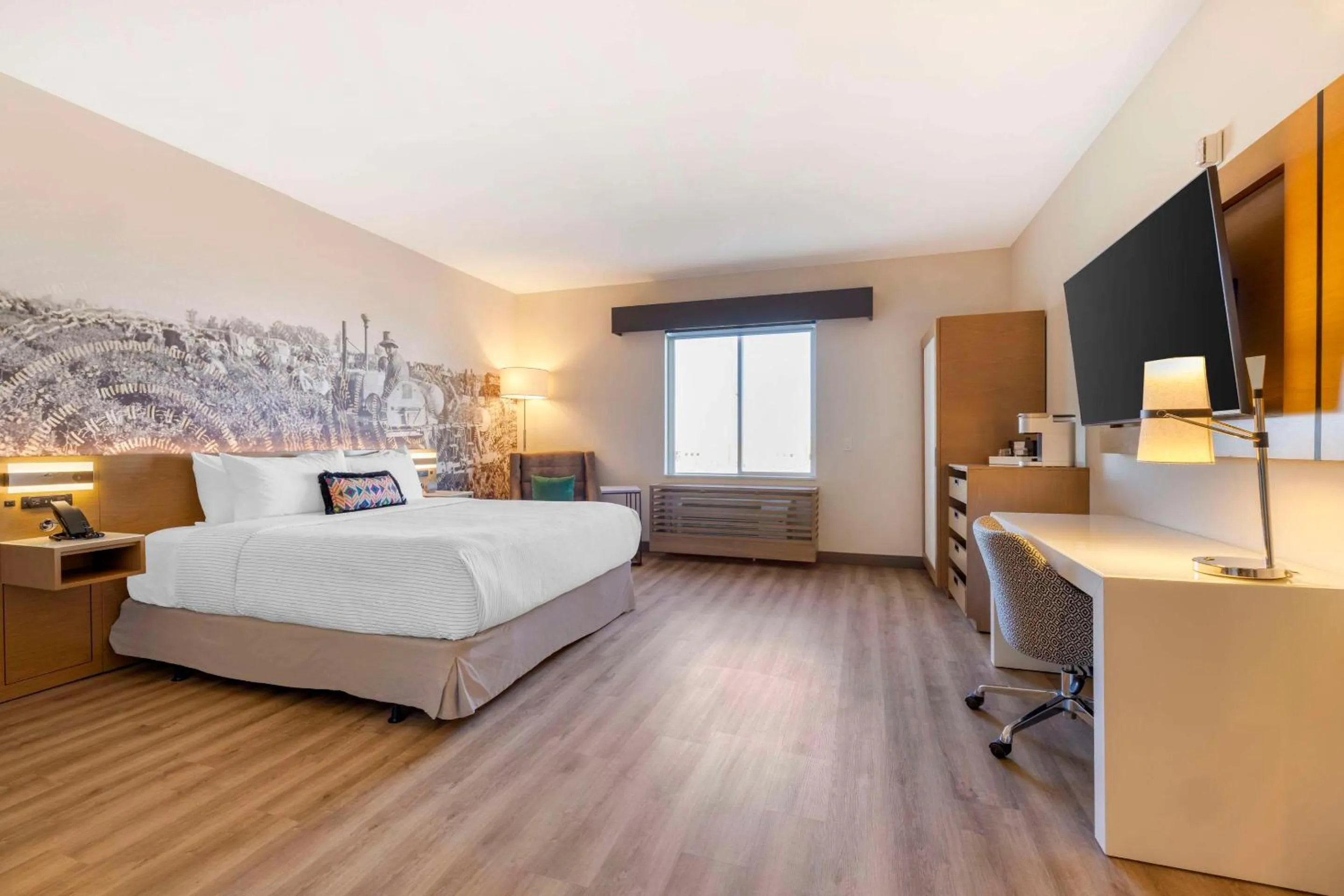 Bedroom, Bed in Cambria Hotel El Centro - Imperial