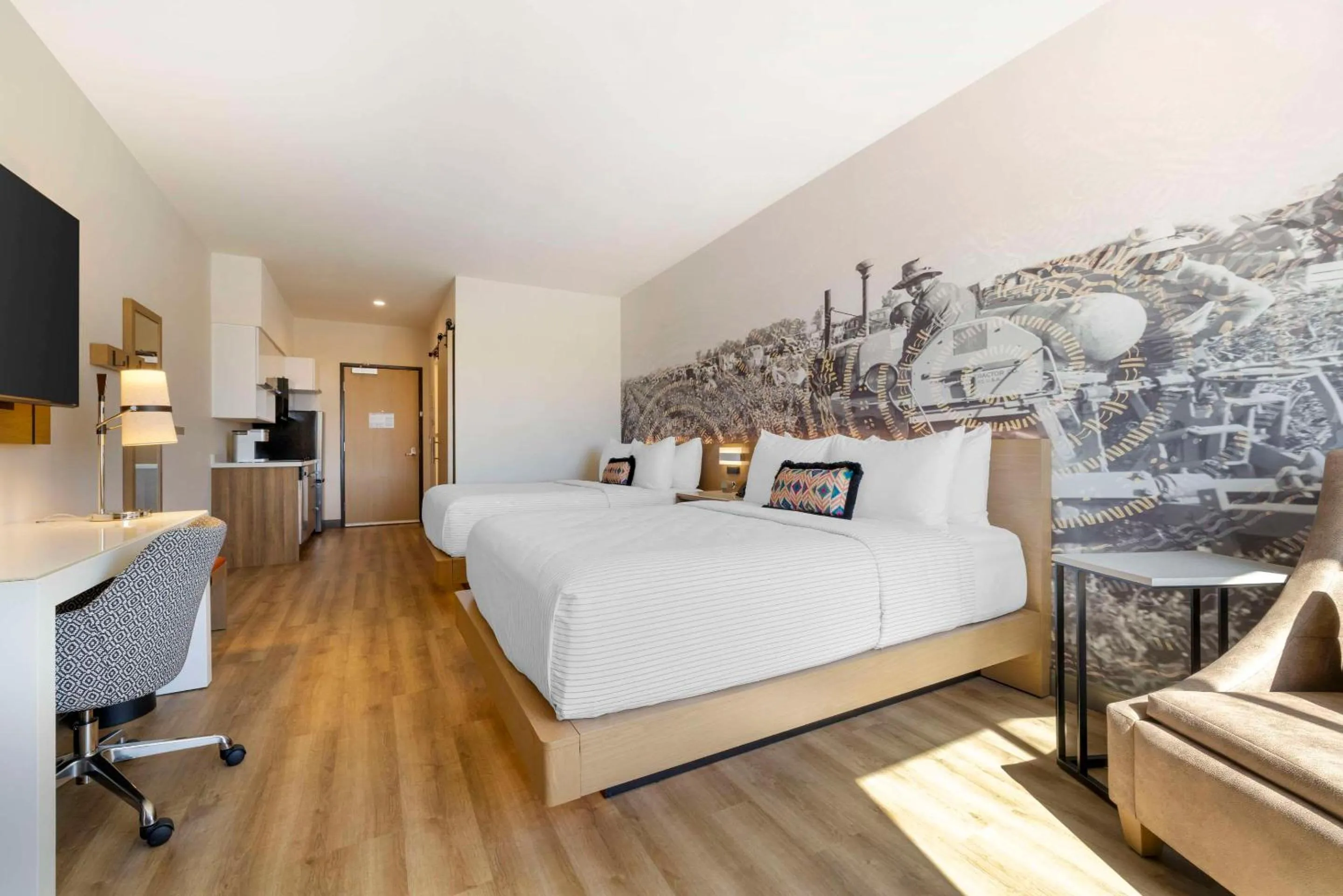 Bedroom, Bed in Cambria Hotel El Centro - Imperial