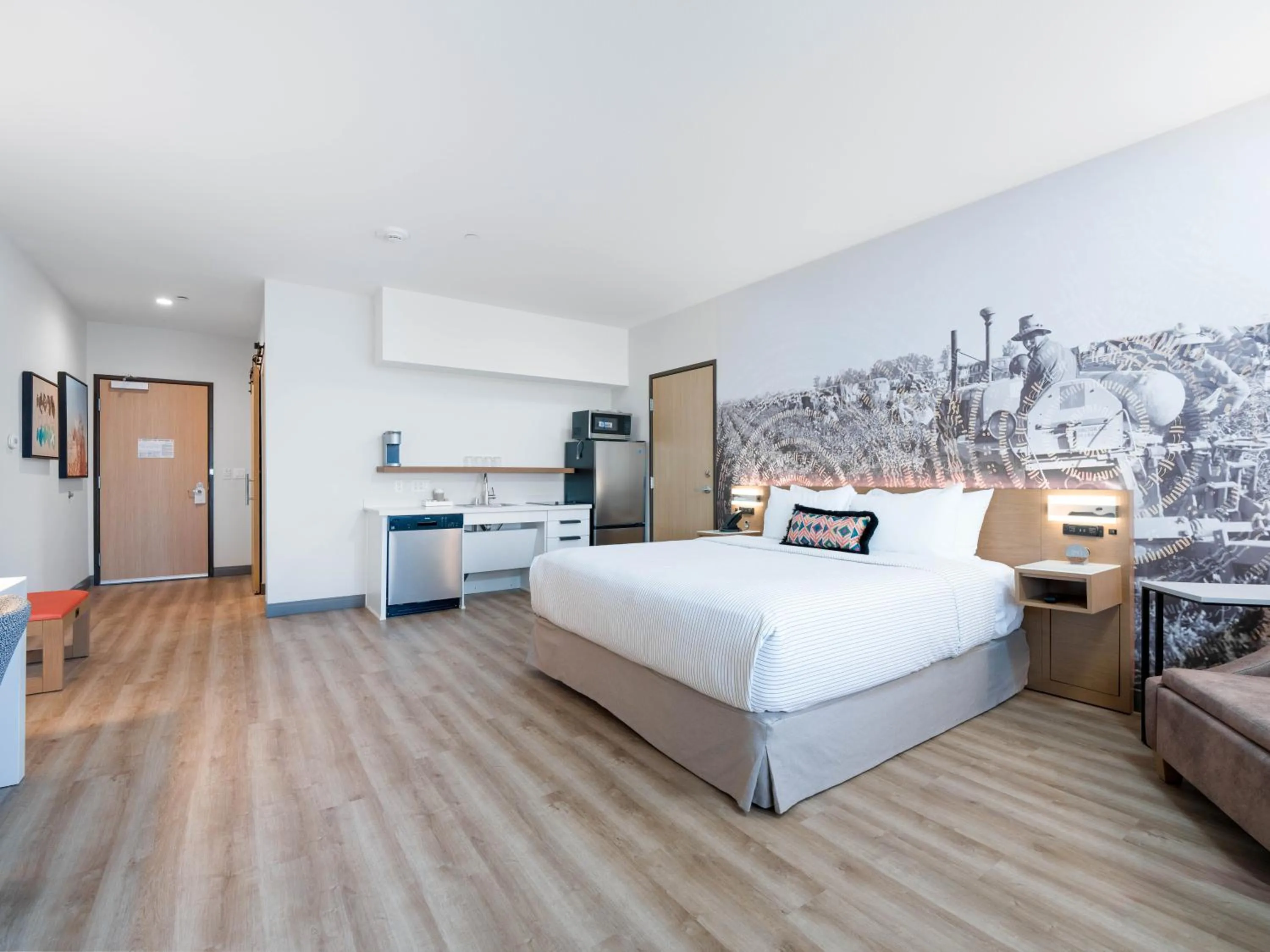 Bed in Cambria Hotel El Centro - Imperial