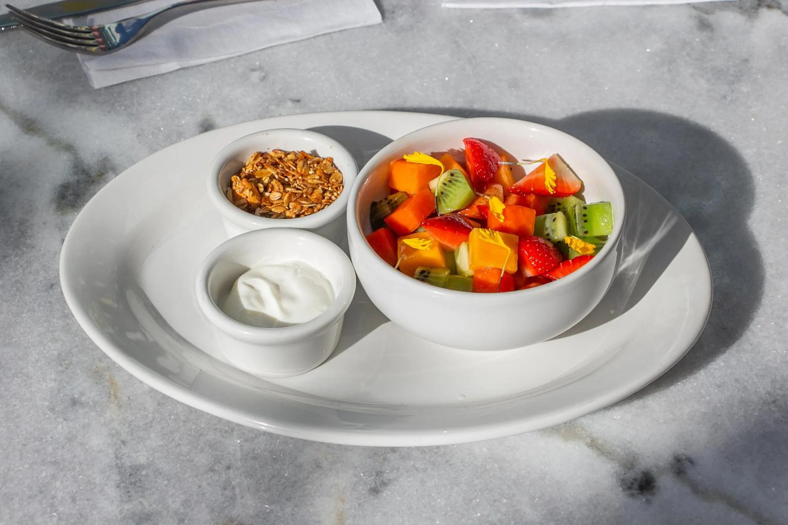 Breakfast in Hotel Chariot