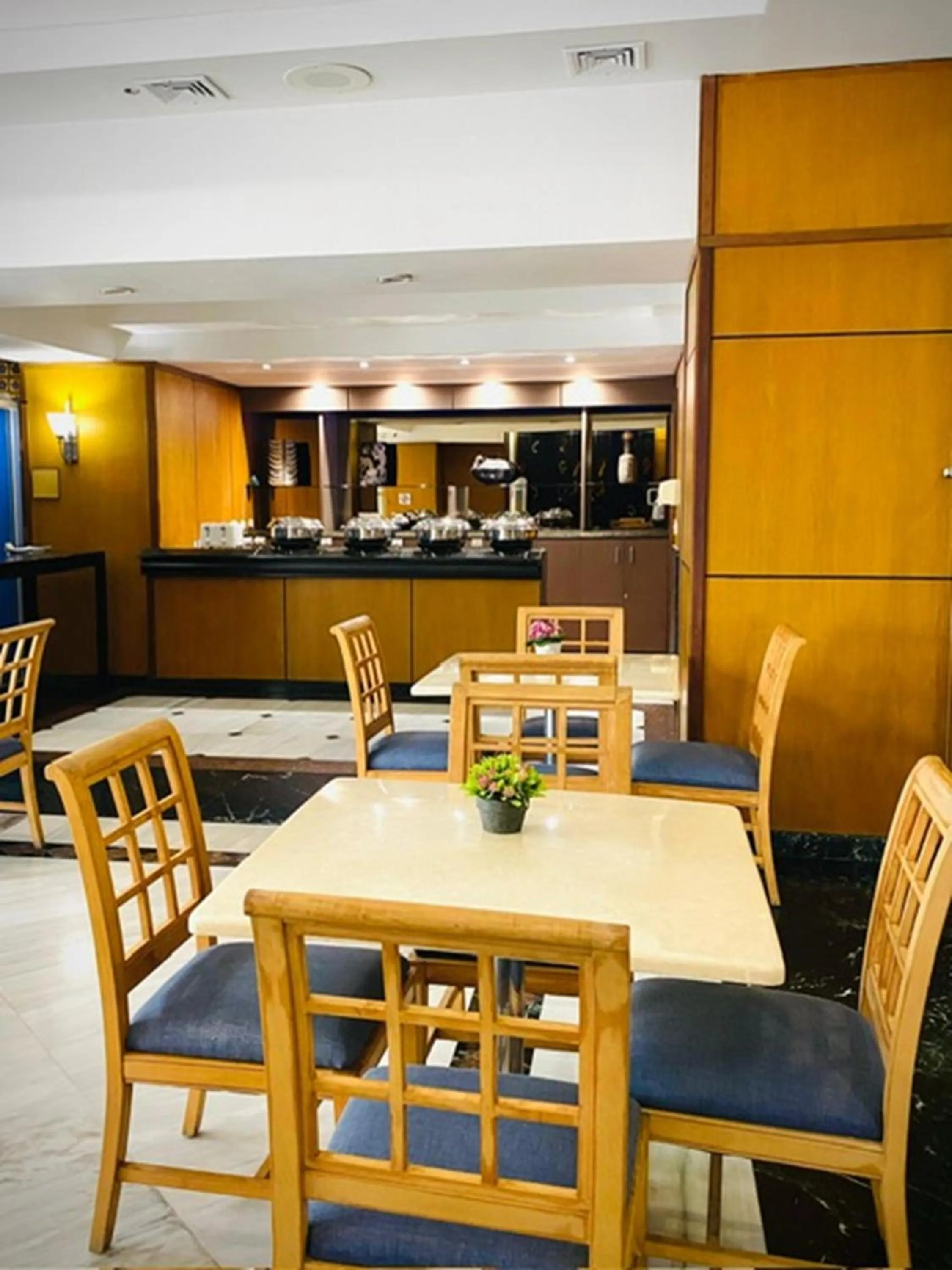 Dining area in Intercity Tower Hotels