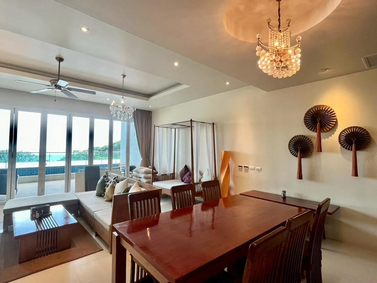 Living room in Grand Kamala Falls