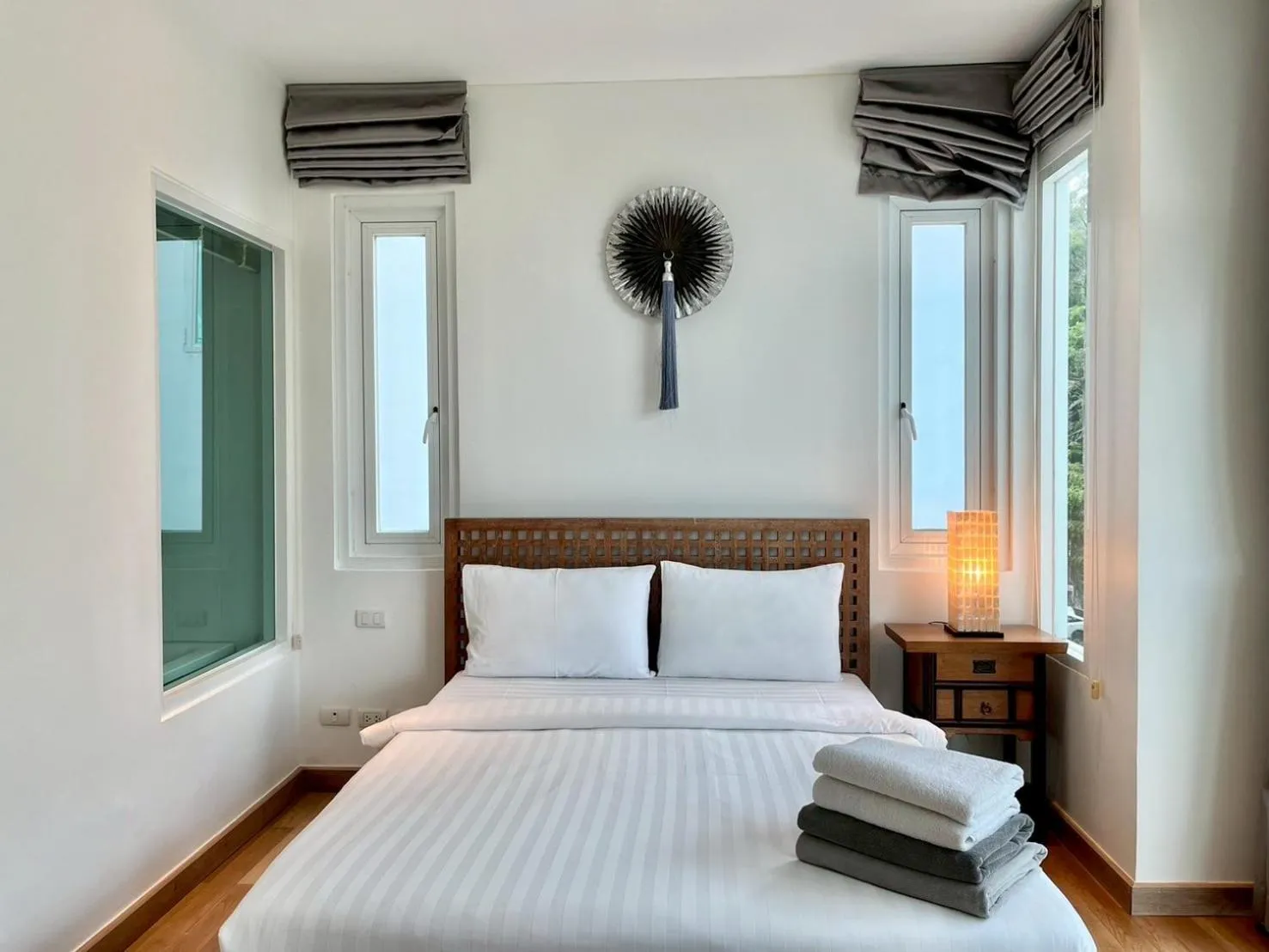 Bed in Grand Kamala Falls