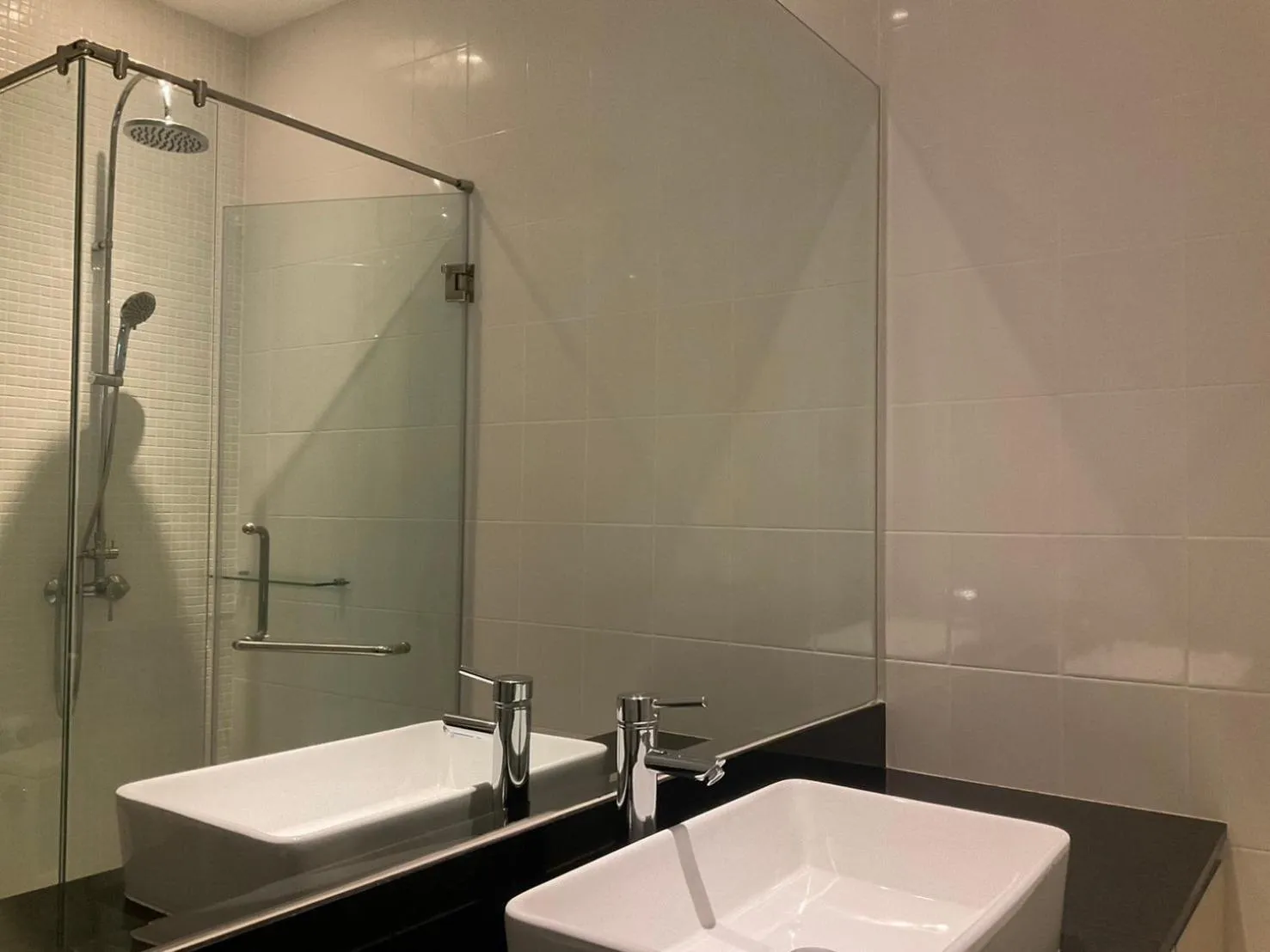 Bathroom in Grand Kamala Falls