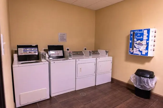 Rivers Inn and Suites