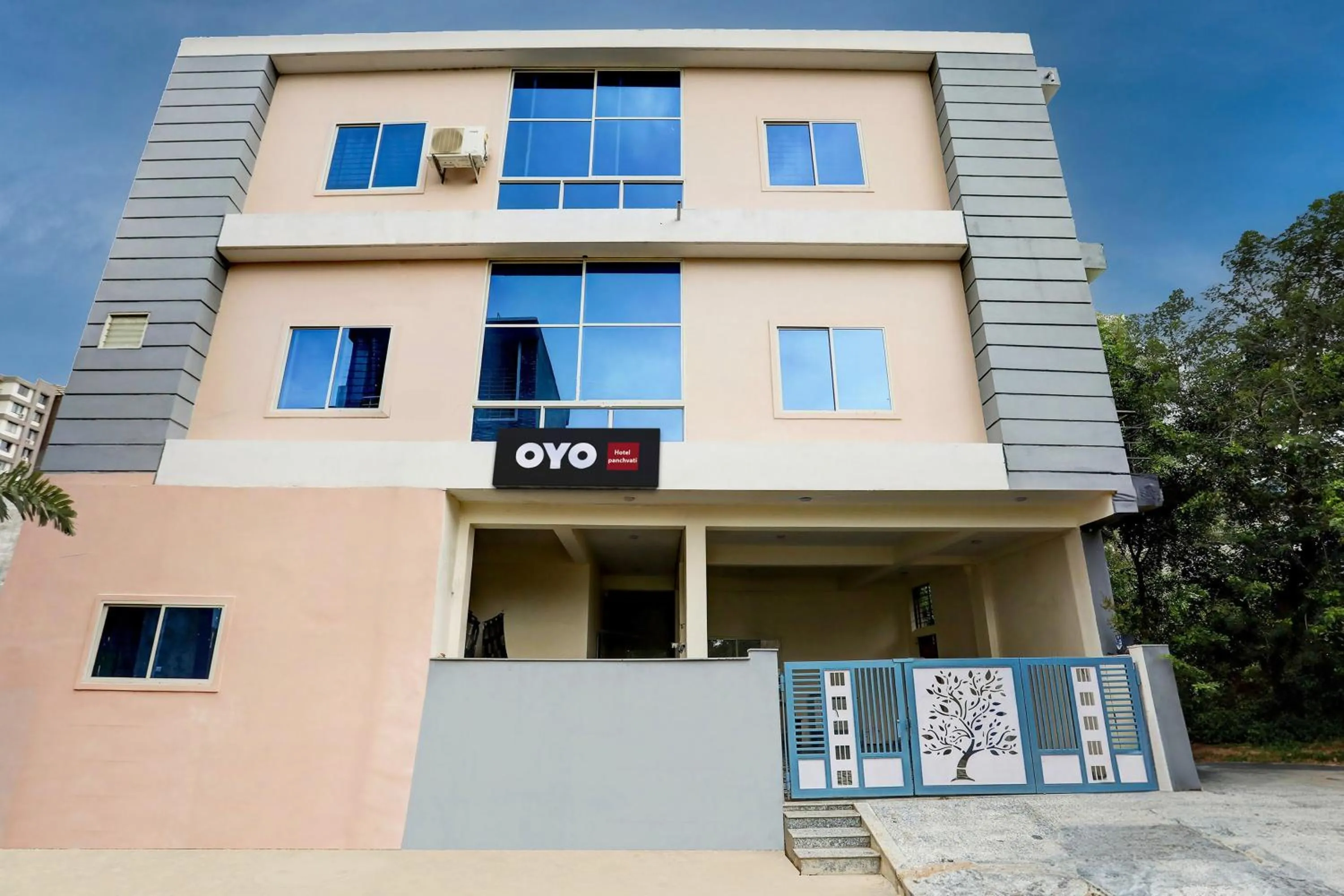 Facade/entrance in Hotel O Panchvati