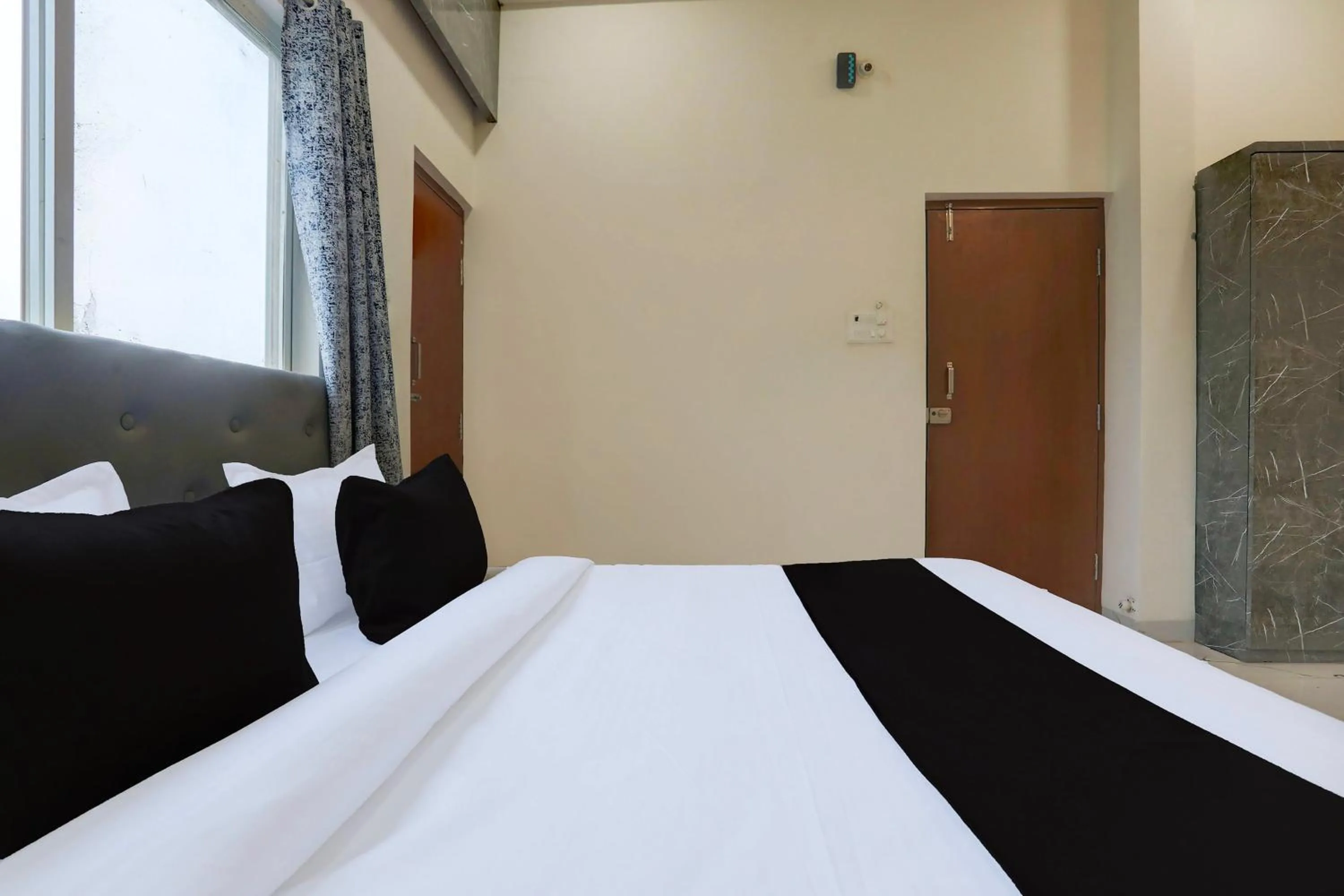 Bedroom in Hotel O Panchvati