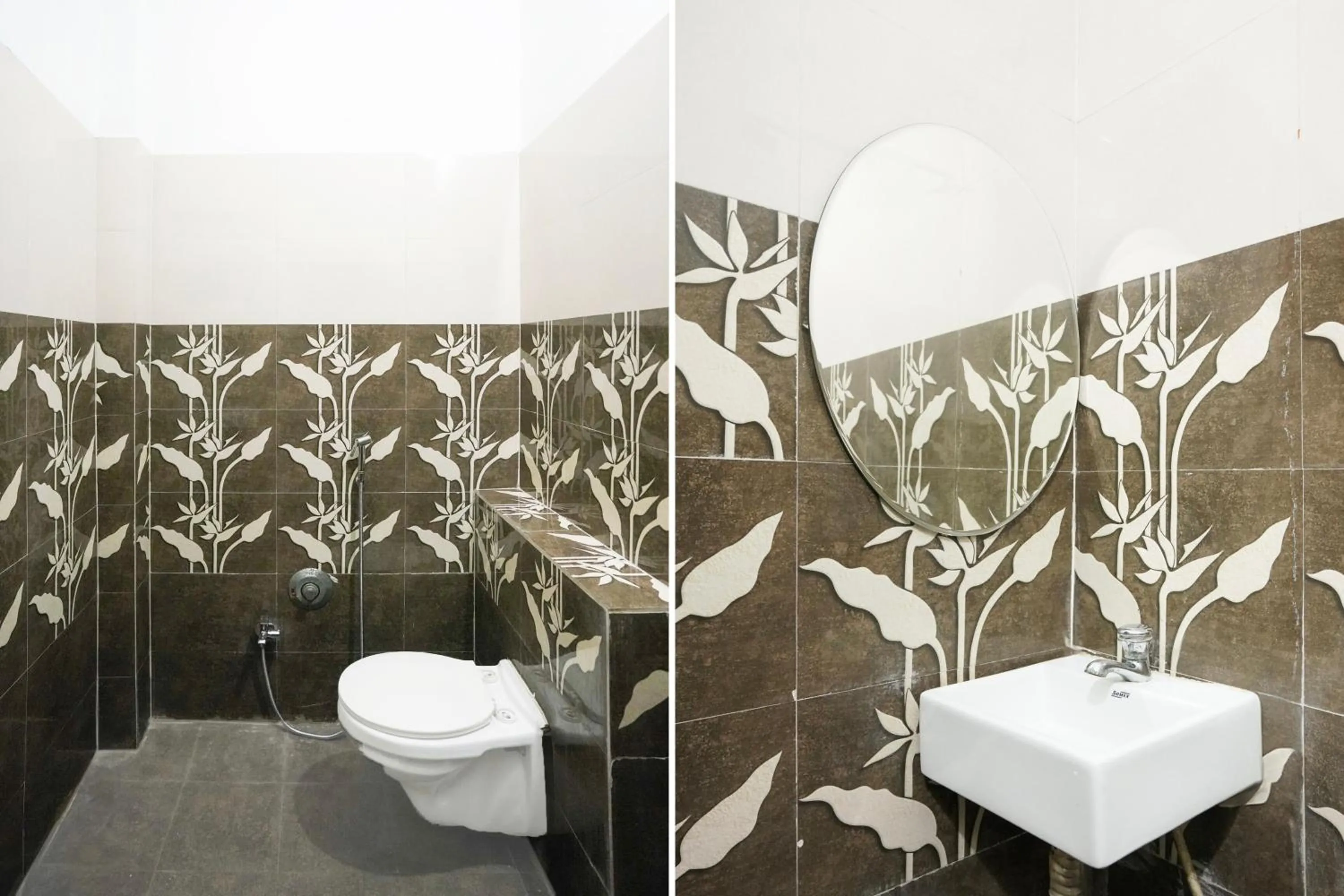 Bathroom in Hotel O Happy Hotel