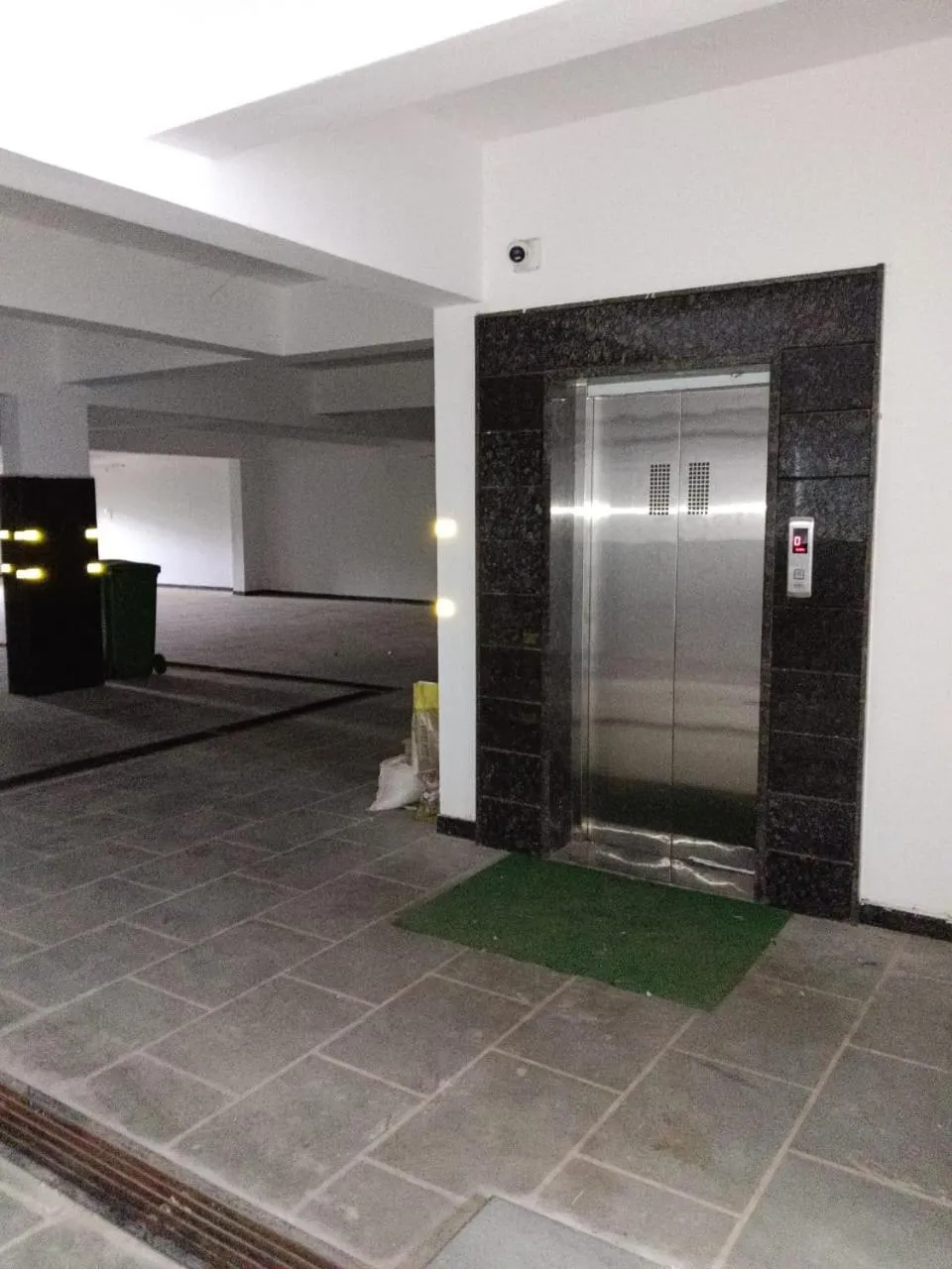 Parking in Hotel Wing Orbit