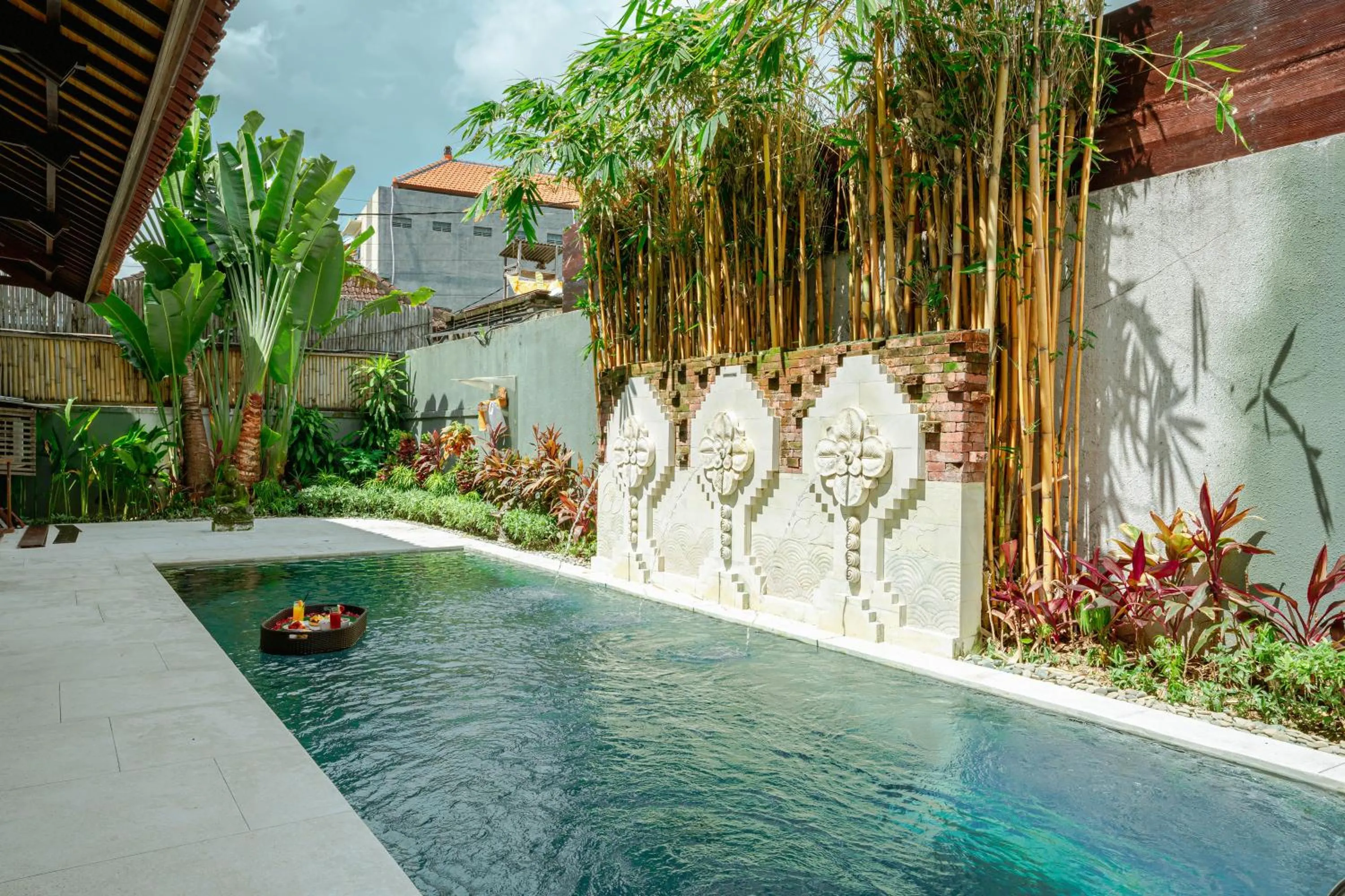 Shanti Estate Seminyak by Nakula