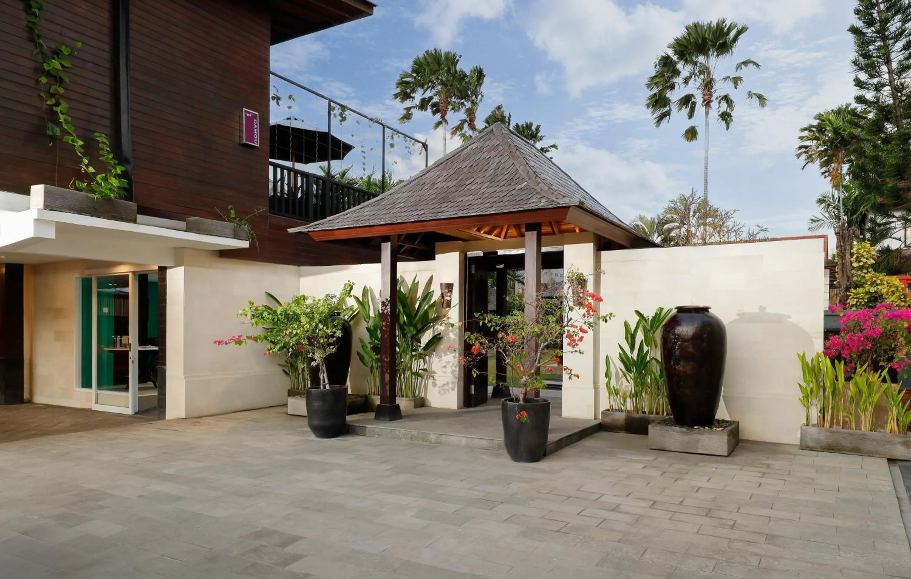 Property building in Shanti Estate Seminyak by Nakula