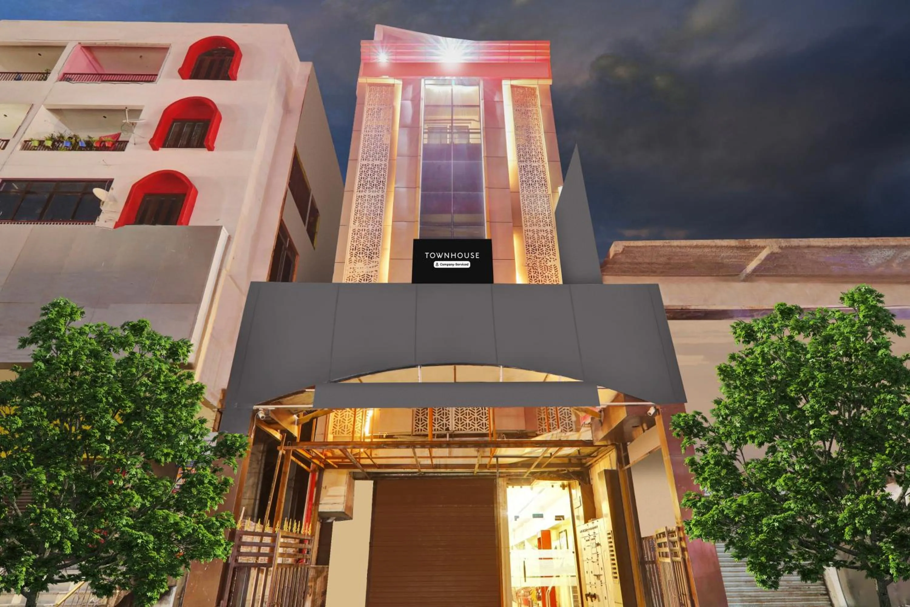 Facade/entrance in Super Townhouse Kankarbagh Formerly Kunwar Alcajars