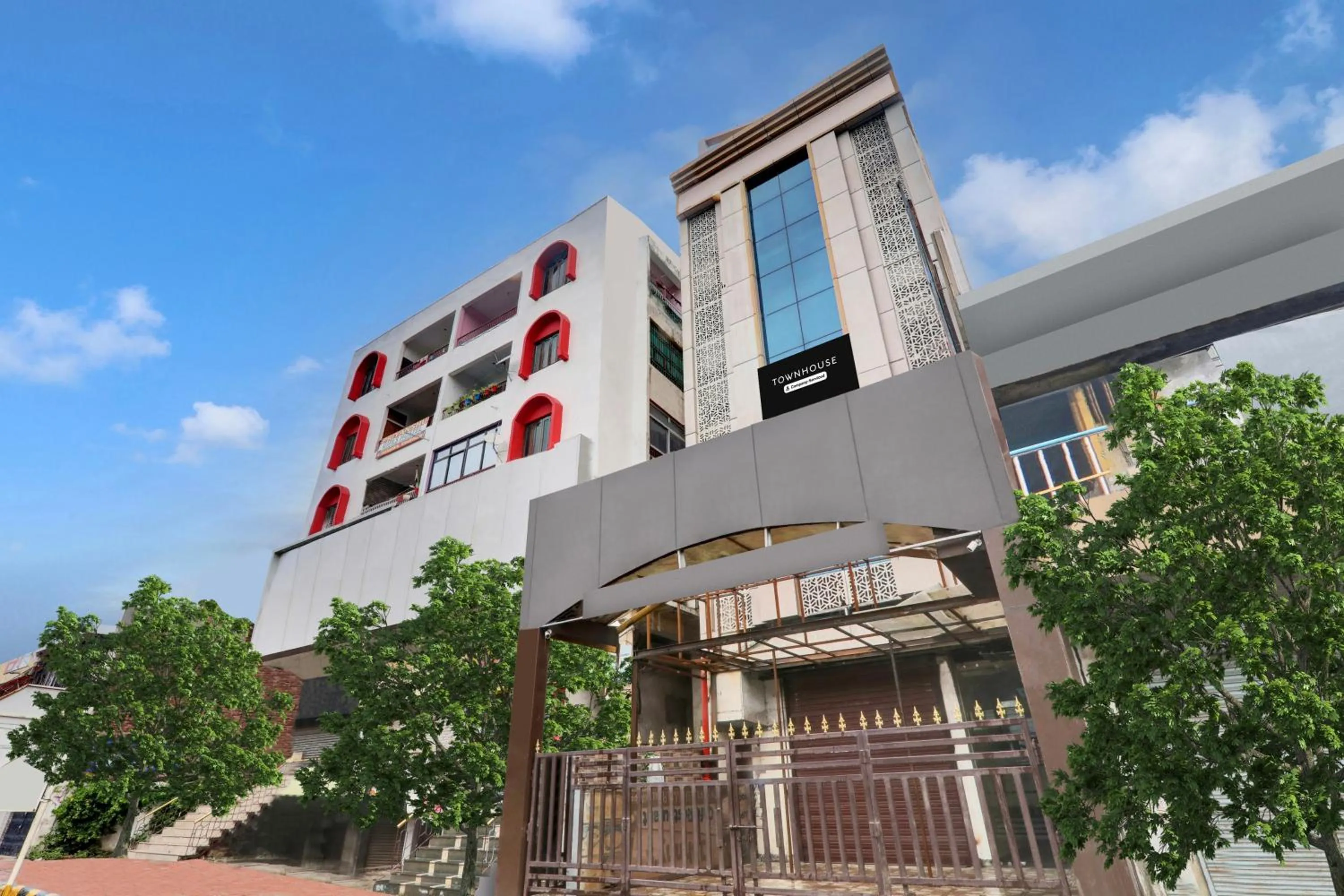 Facade/entrance in Super Townhouse Kankarbagh Formerly Kunwar Alcajars