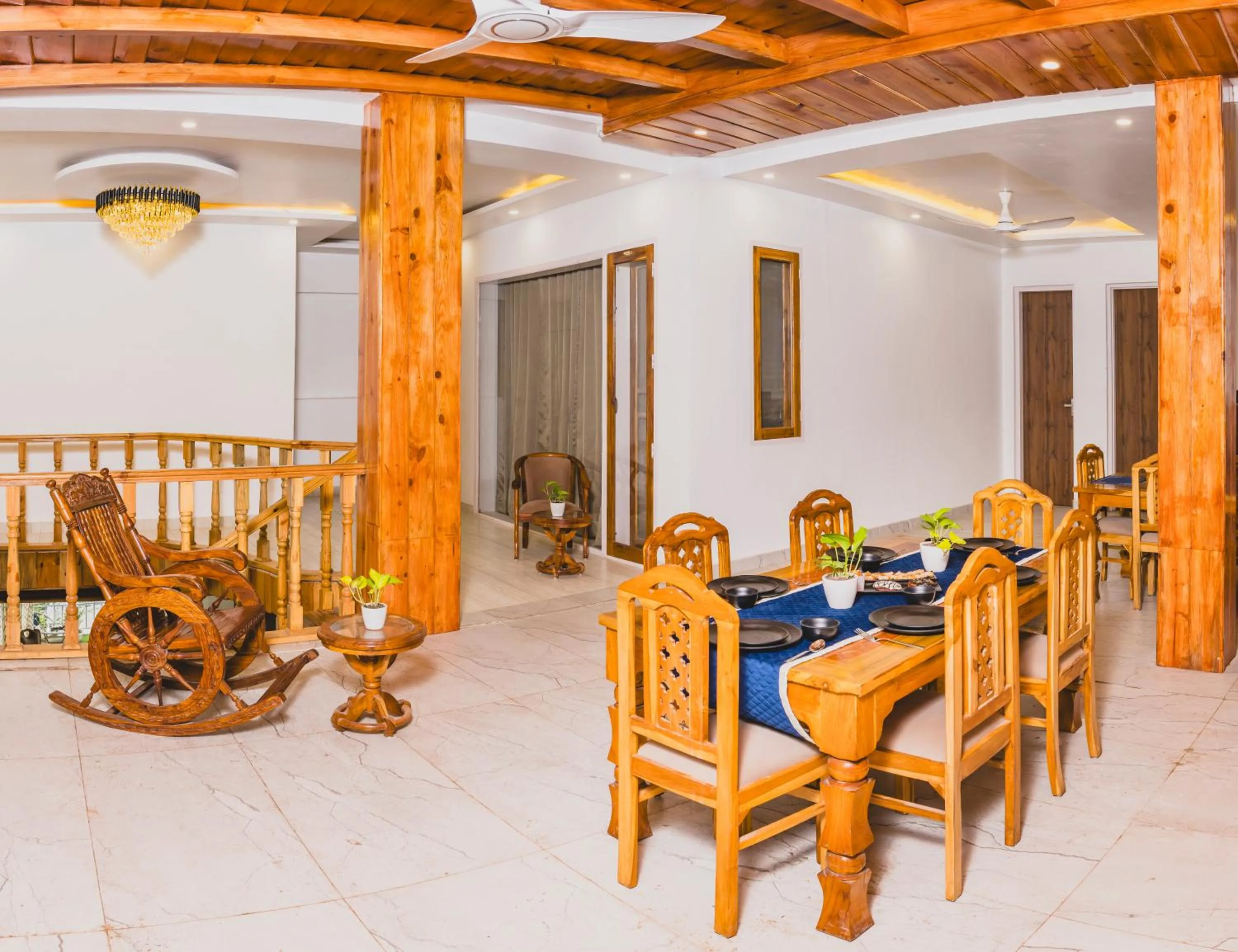 Restaurant/places to eat in Navya Stays