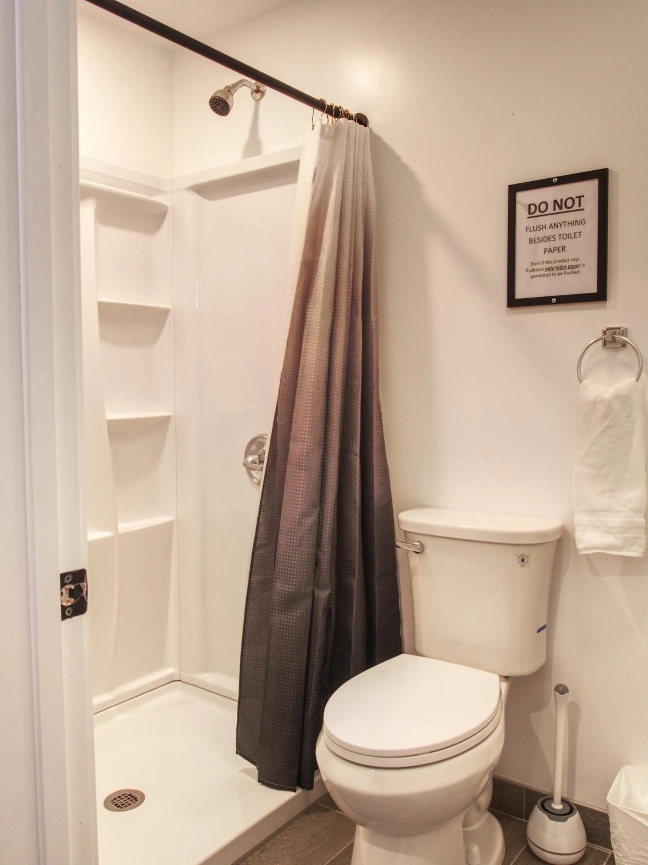 Bathroom in Vermont Suites