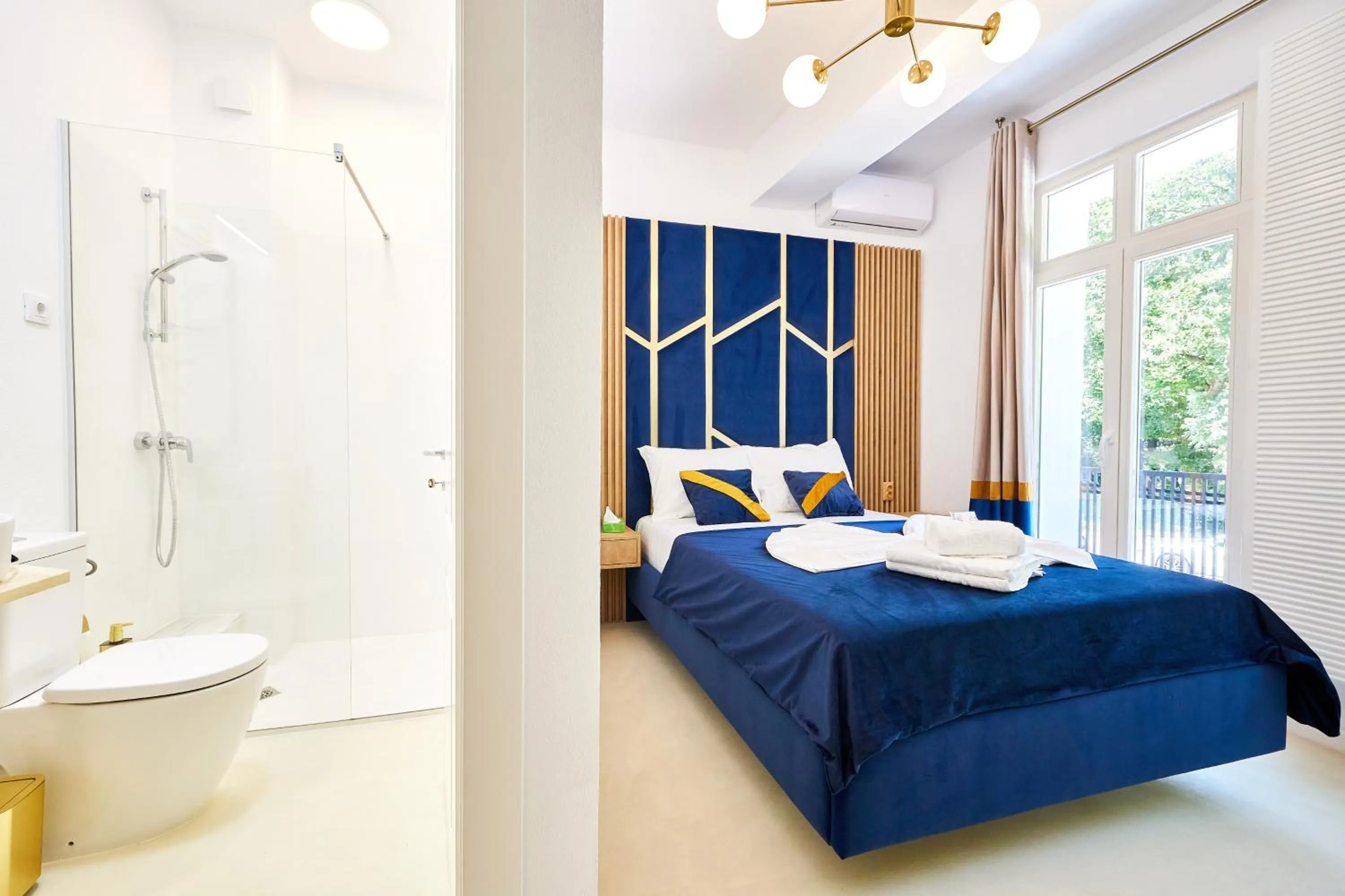 Bed in Carol Park View