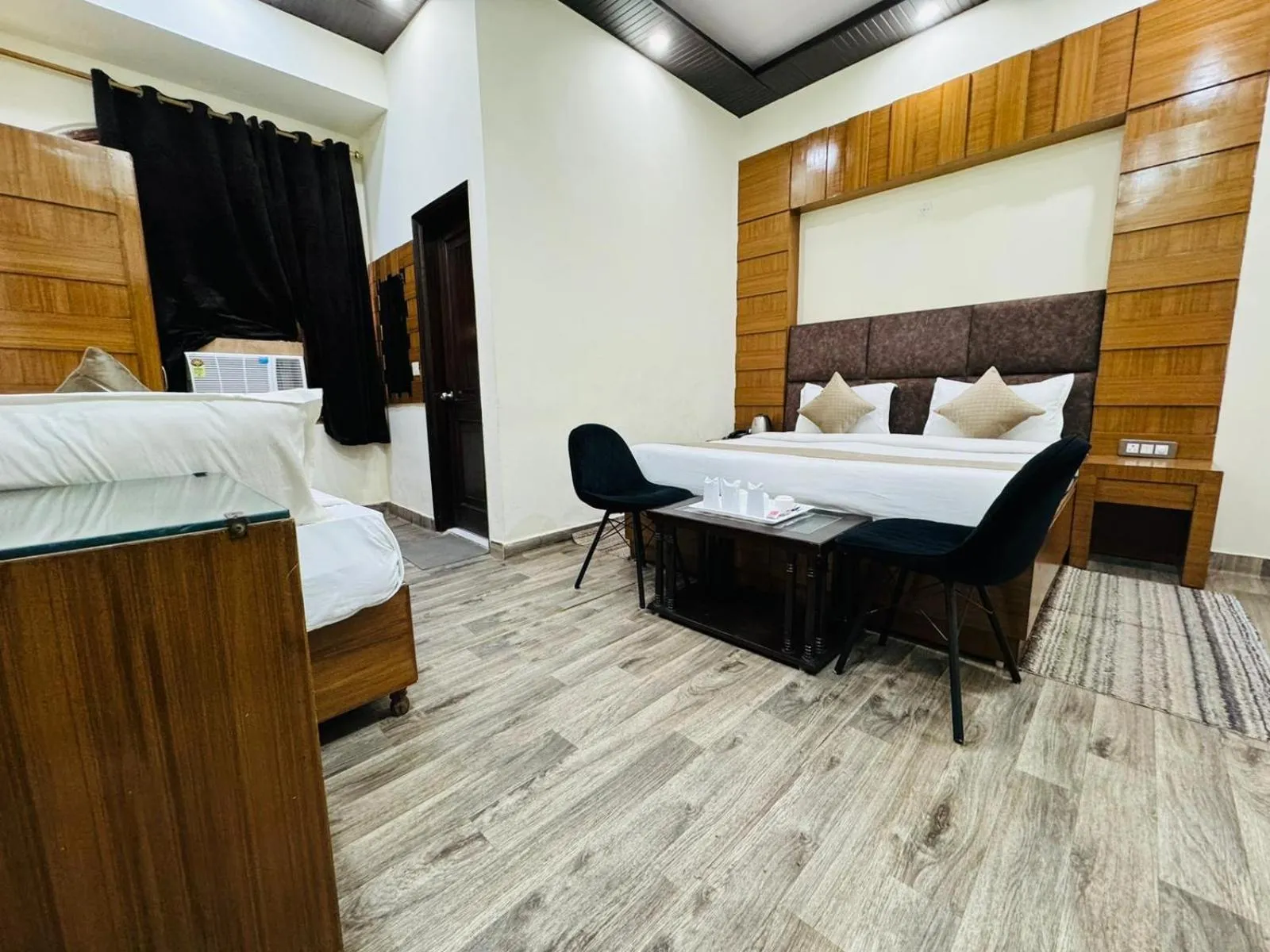 Bedroom, Bed in Hotel Radiance