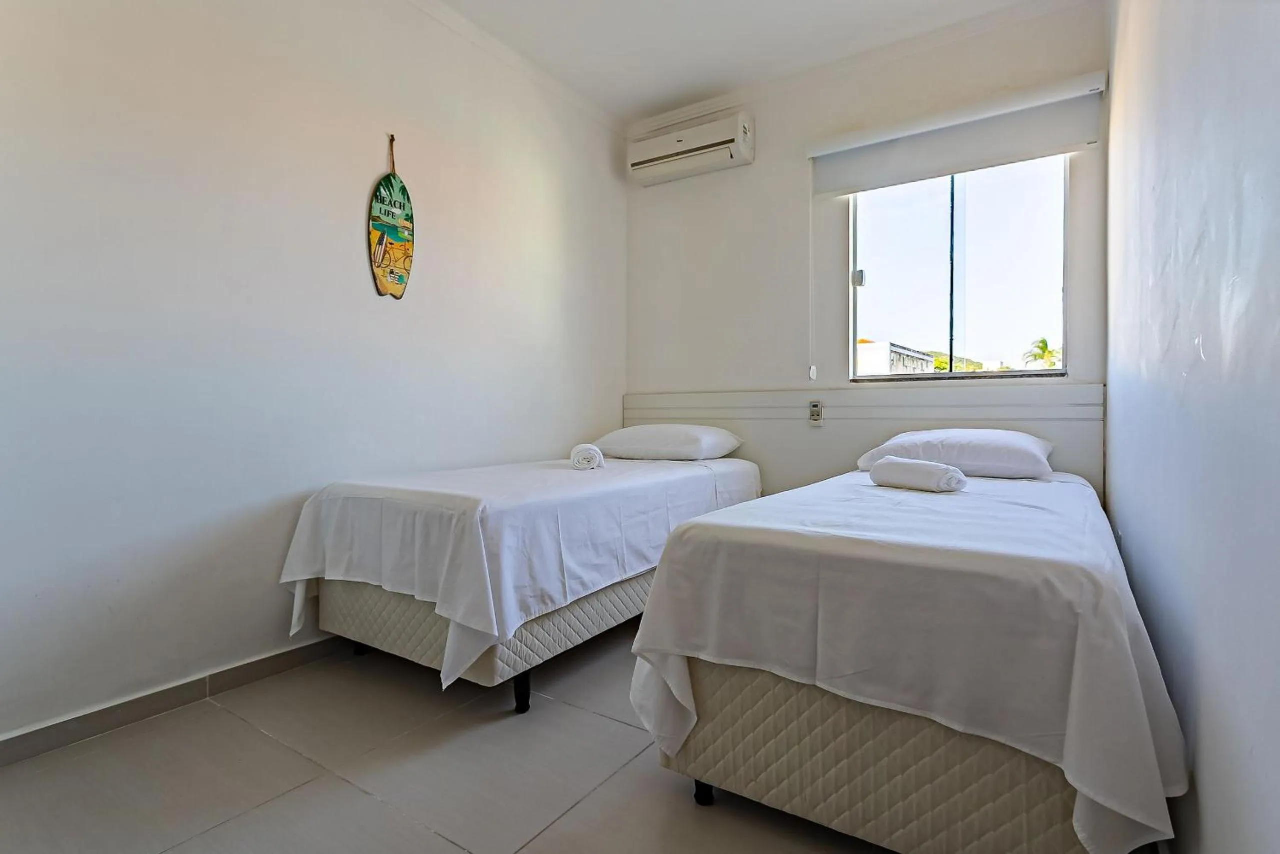 Bed in Ingleses Sul, apto amplo e confortável - TER301