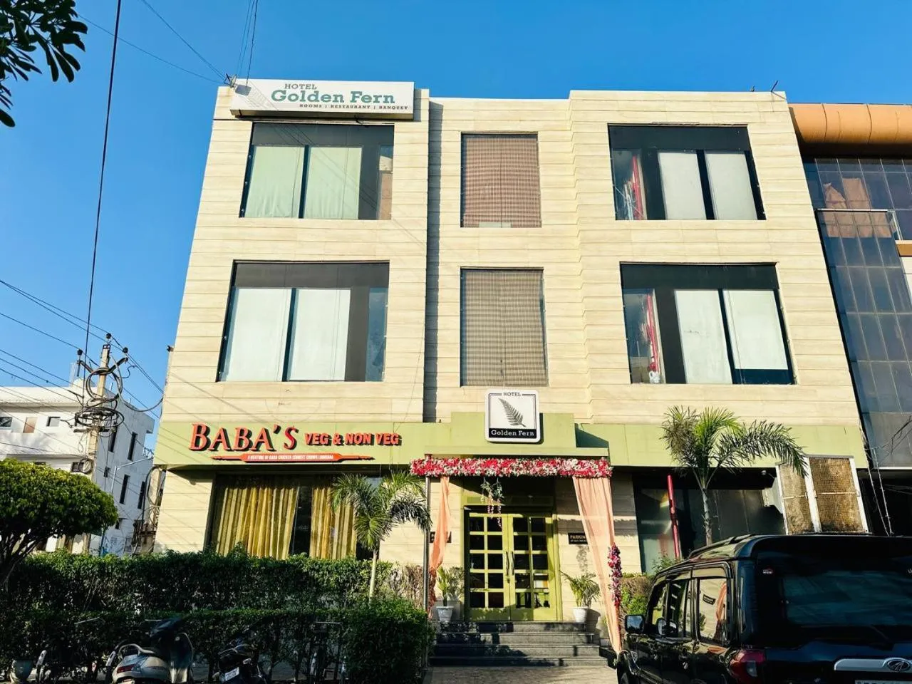 Property building in Hotel Golden Fern