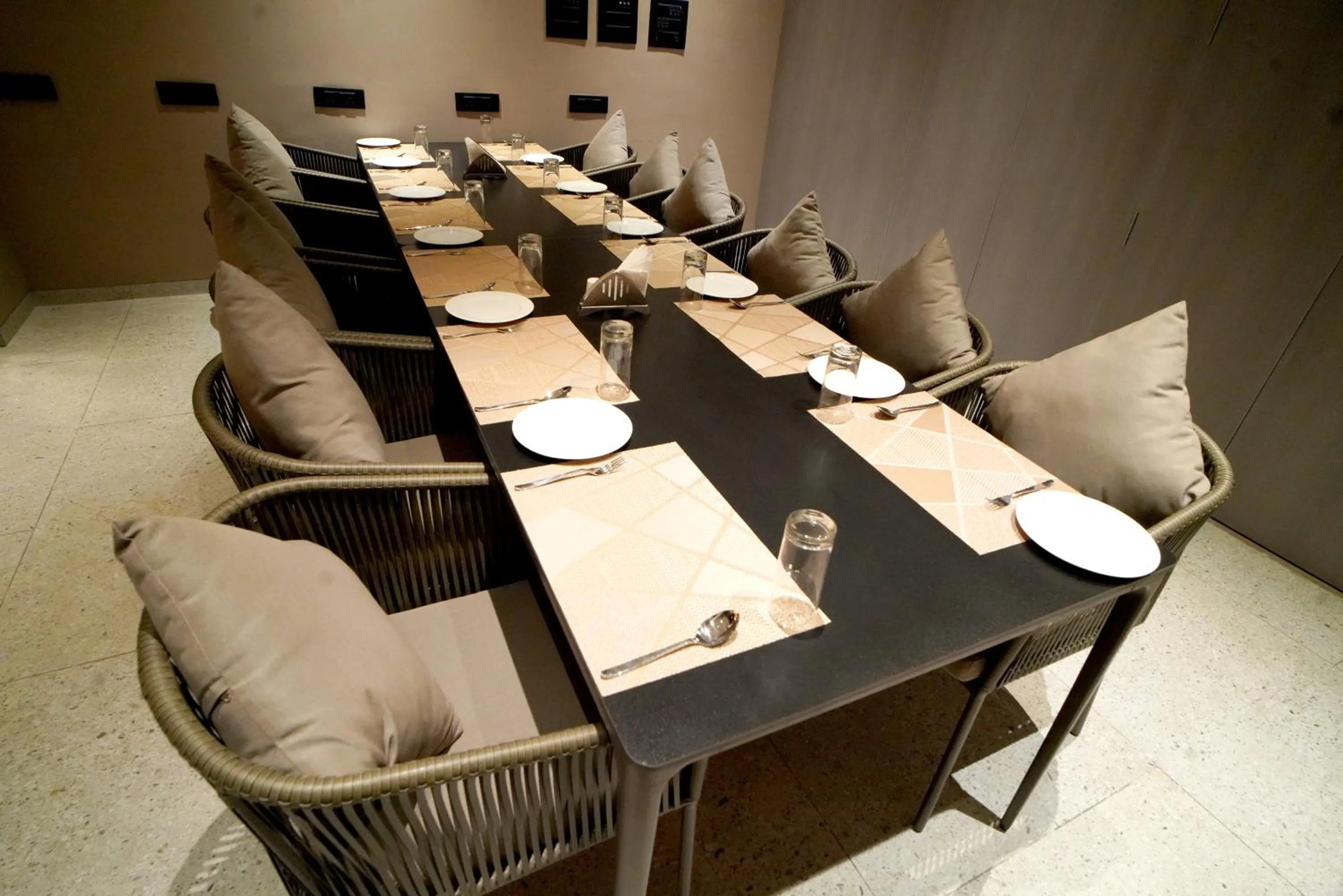 Restaurant/places to eat in Zip By Spree Hotels Nanded