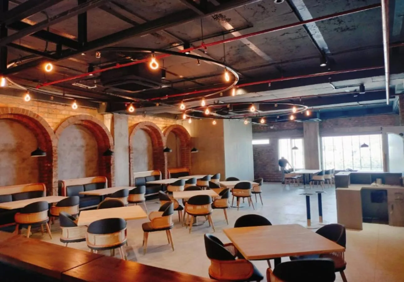 Restaurant/places to eat in Zip By Spree Hotels Nanded