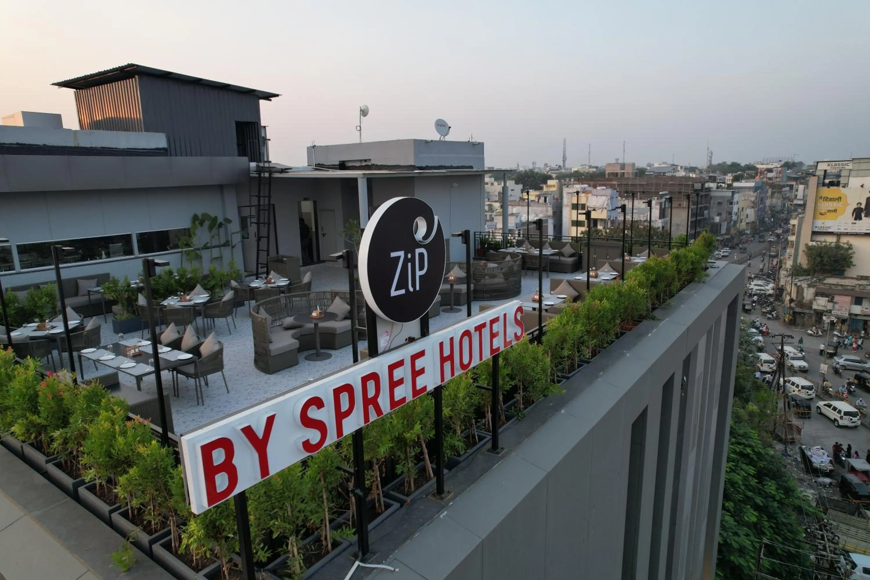 Property building in Zip By Spree Hotels Nanded