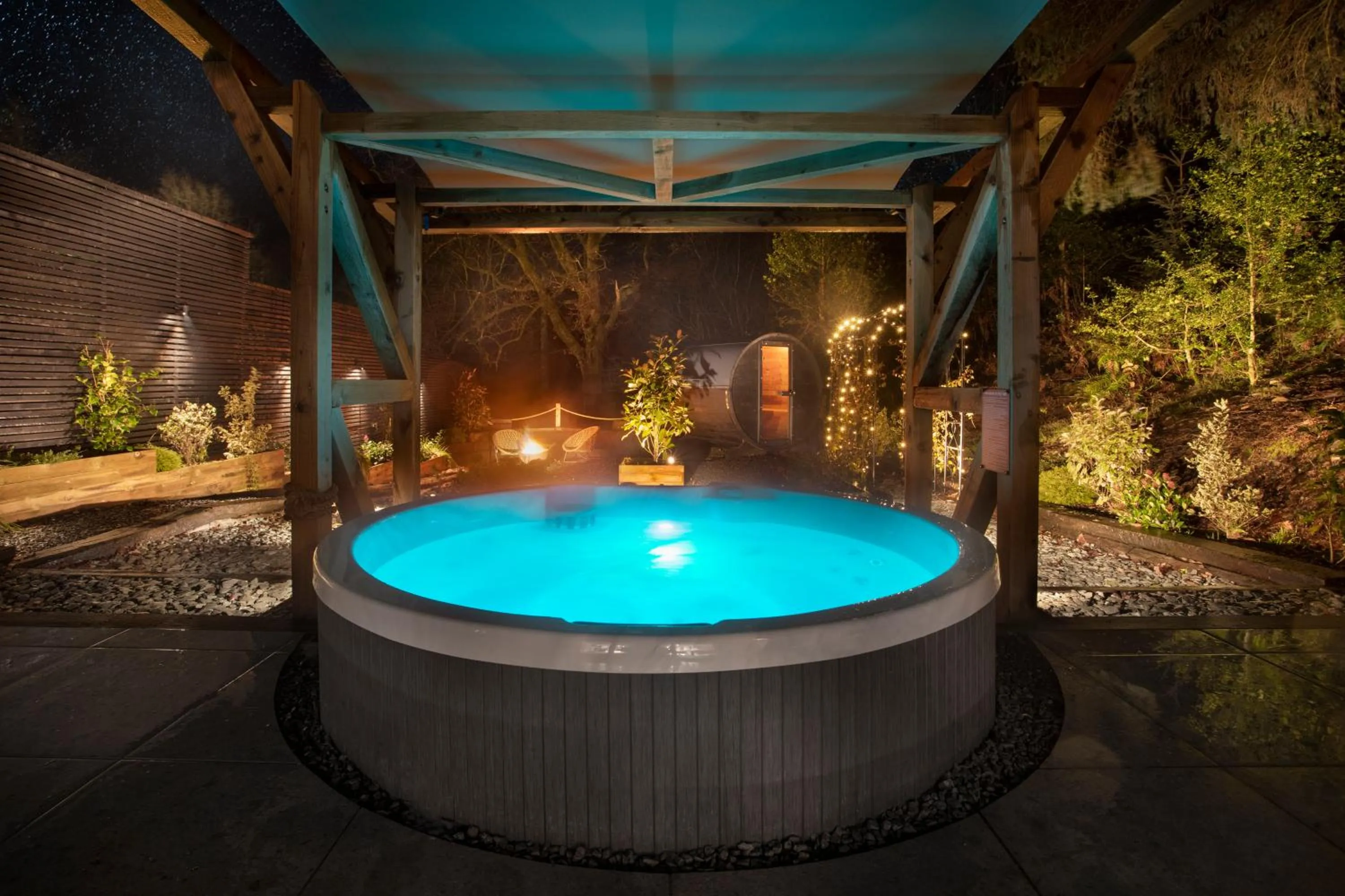 Aphrodites Group - Luxury Hot Tub Suites in Central Lake District!