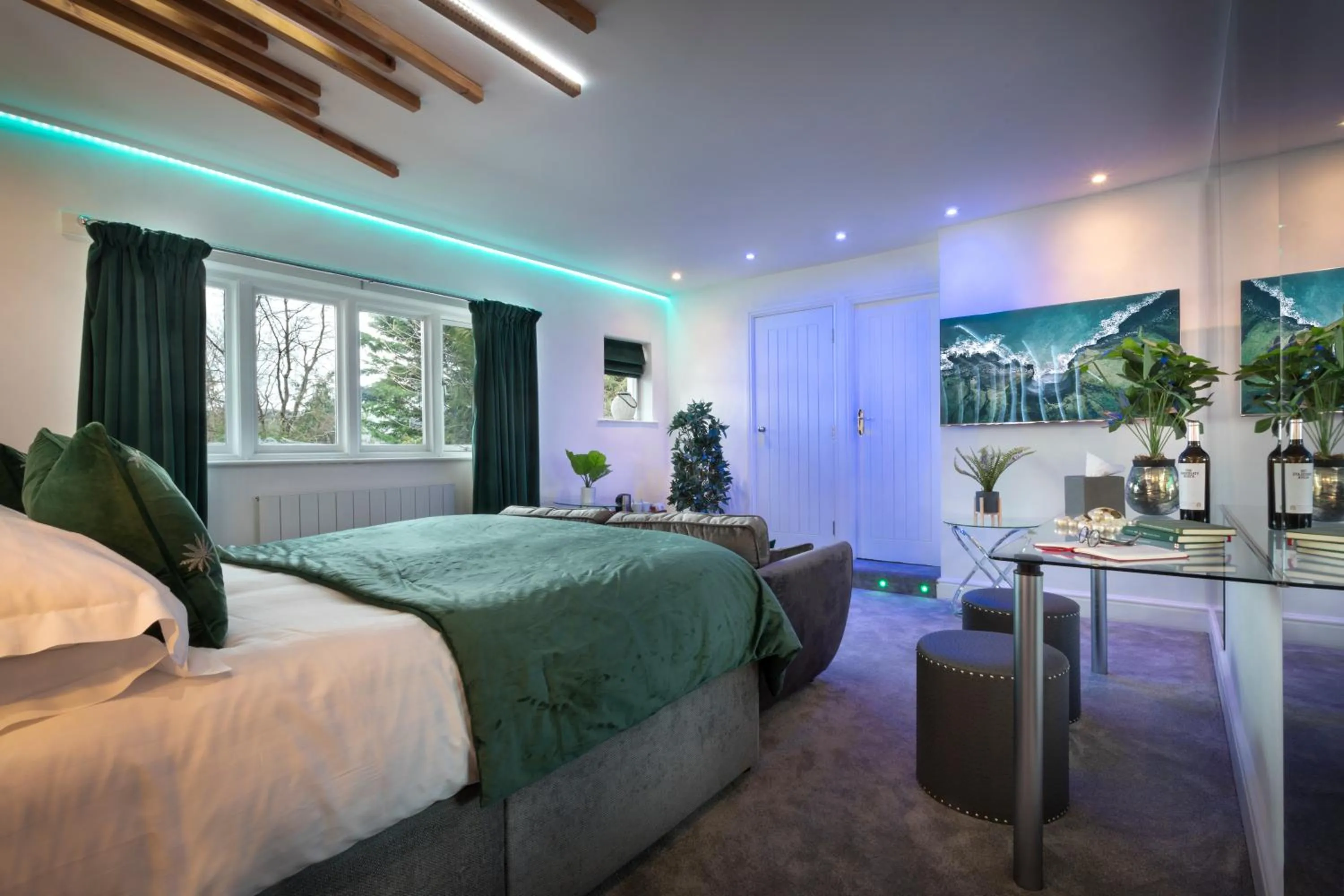 Bed in Aphrodites Group - Luxury Hot Tub Suites in Central Lake District!