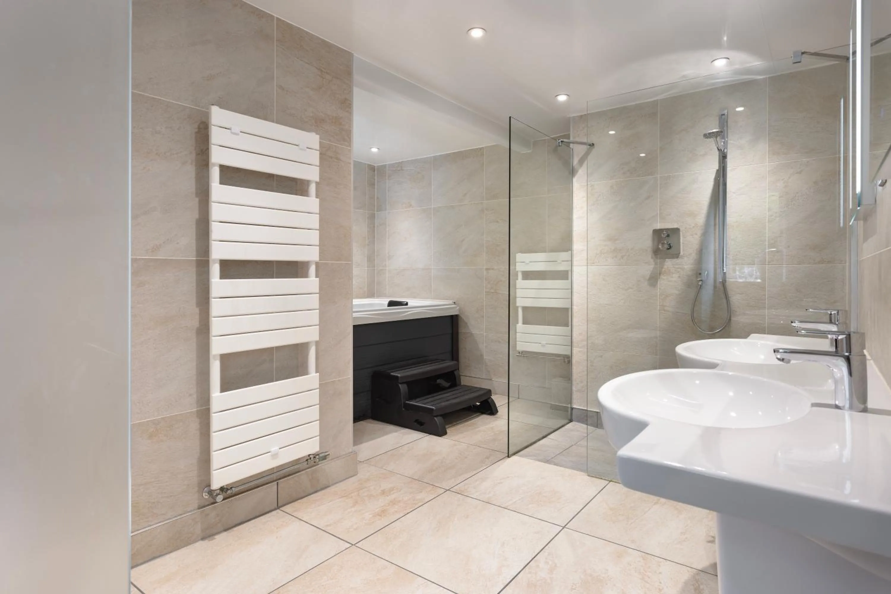 Aphrodites Group - Luxury Hot Tub Suites in Central Lake District!