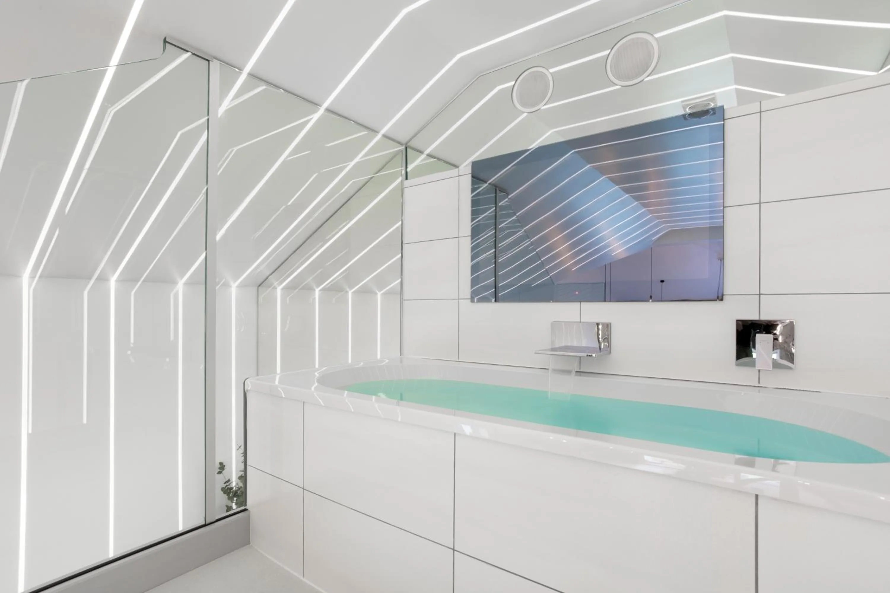 Aphrodites Group - Luxury Hot Tub Suites in Central Lake District!