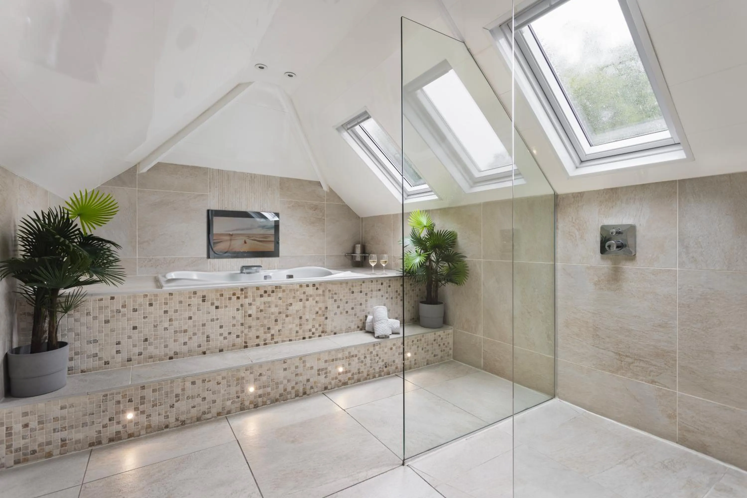 Aphrodites Group - Luxury Hot Tub Suites in Central Lake District!