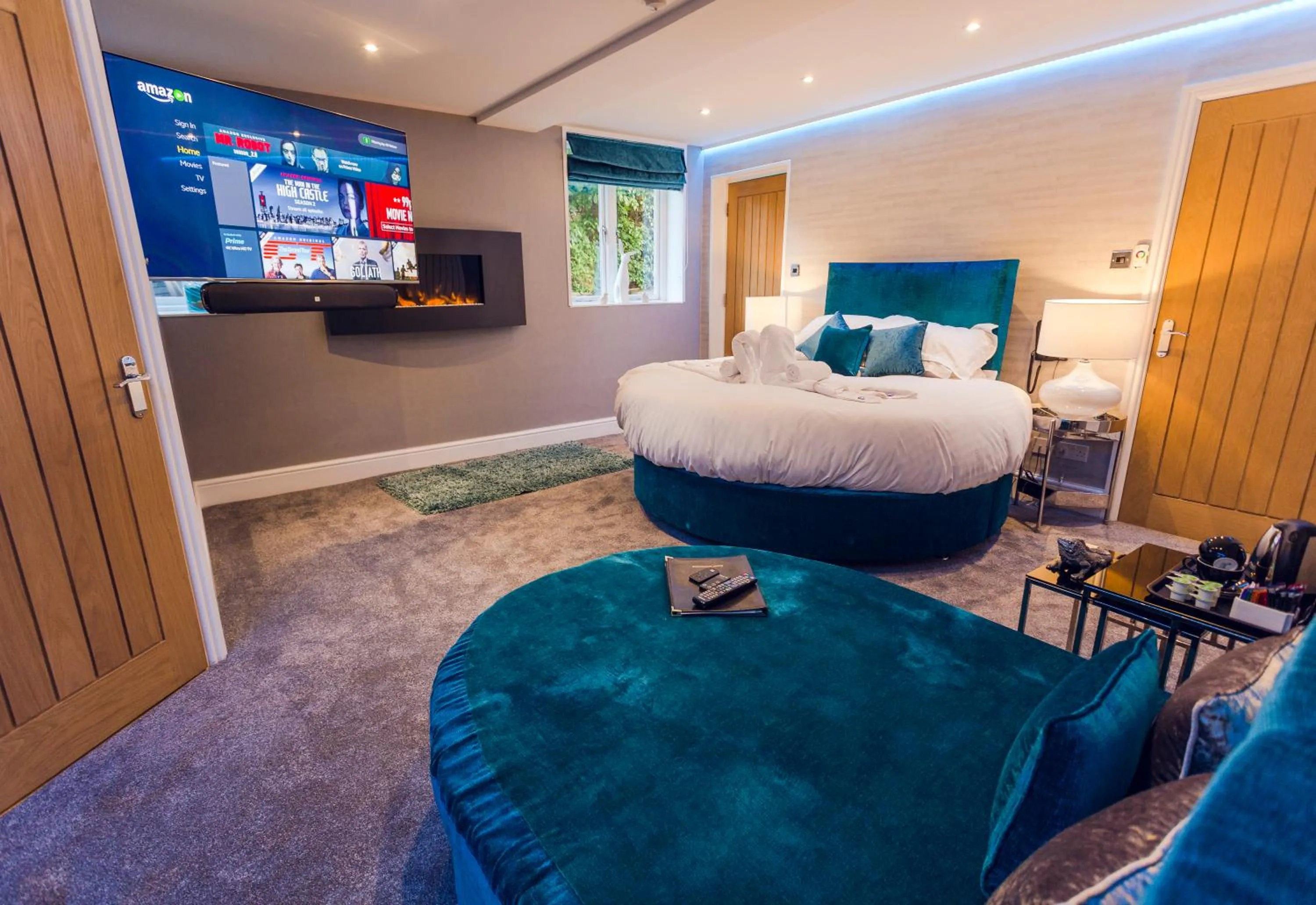 Bed in Aphrodites Group - Luxury Hot Tub Suites in Central Lake District!