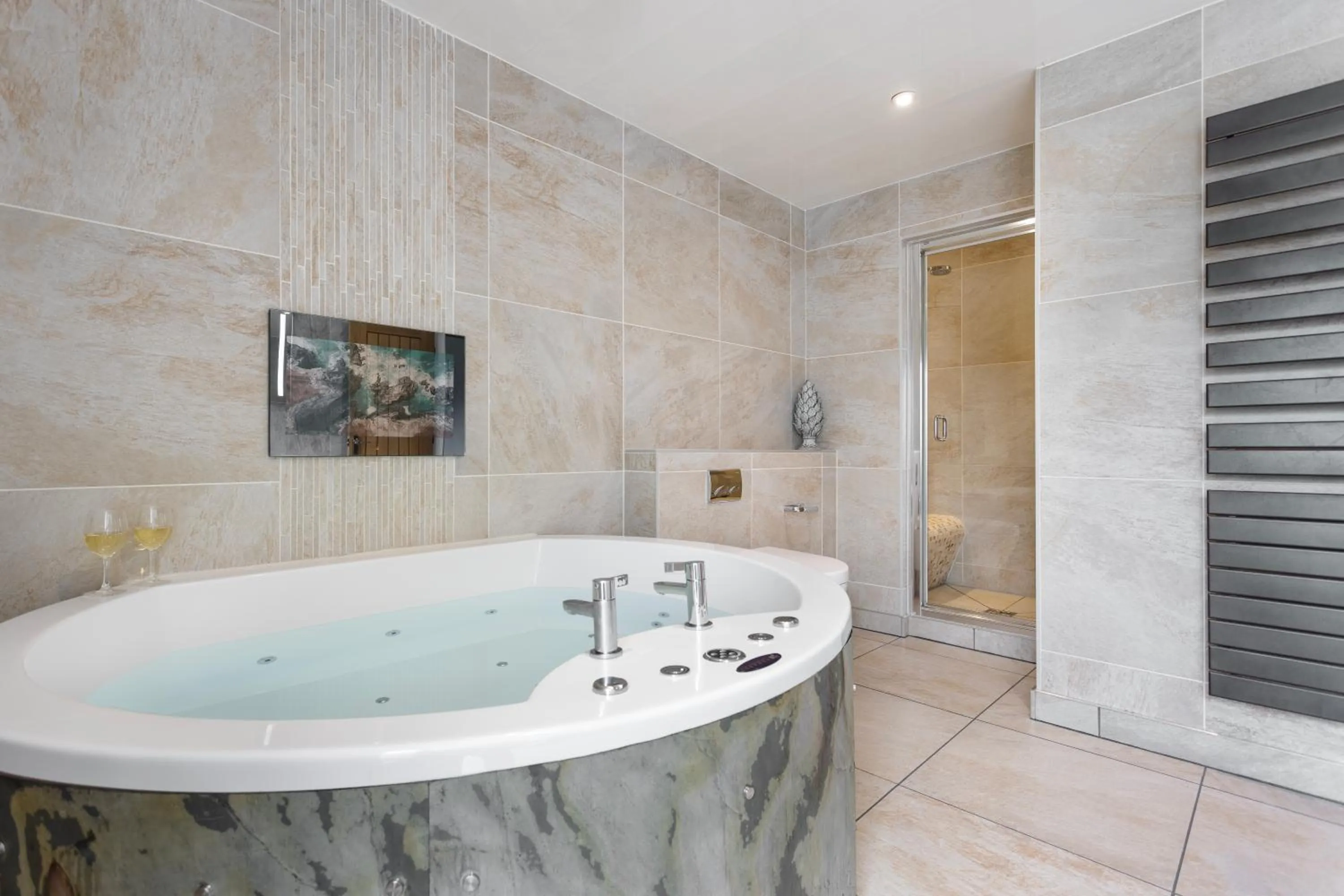 Aphrodites Group - Luxury Hot Tub Suites in Central Lake District!