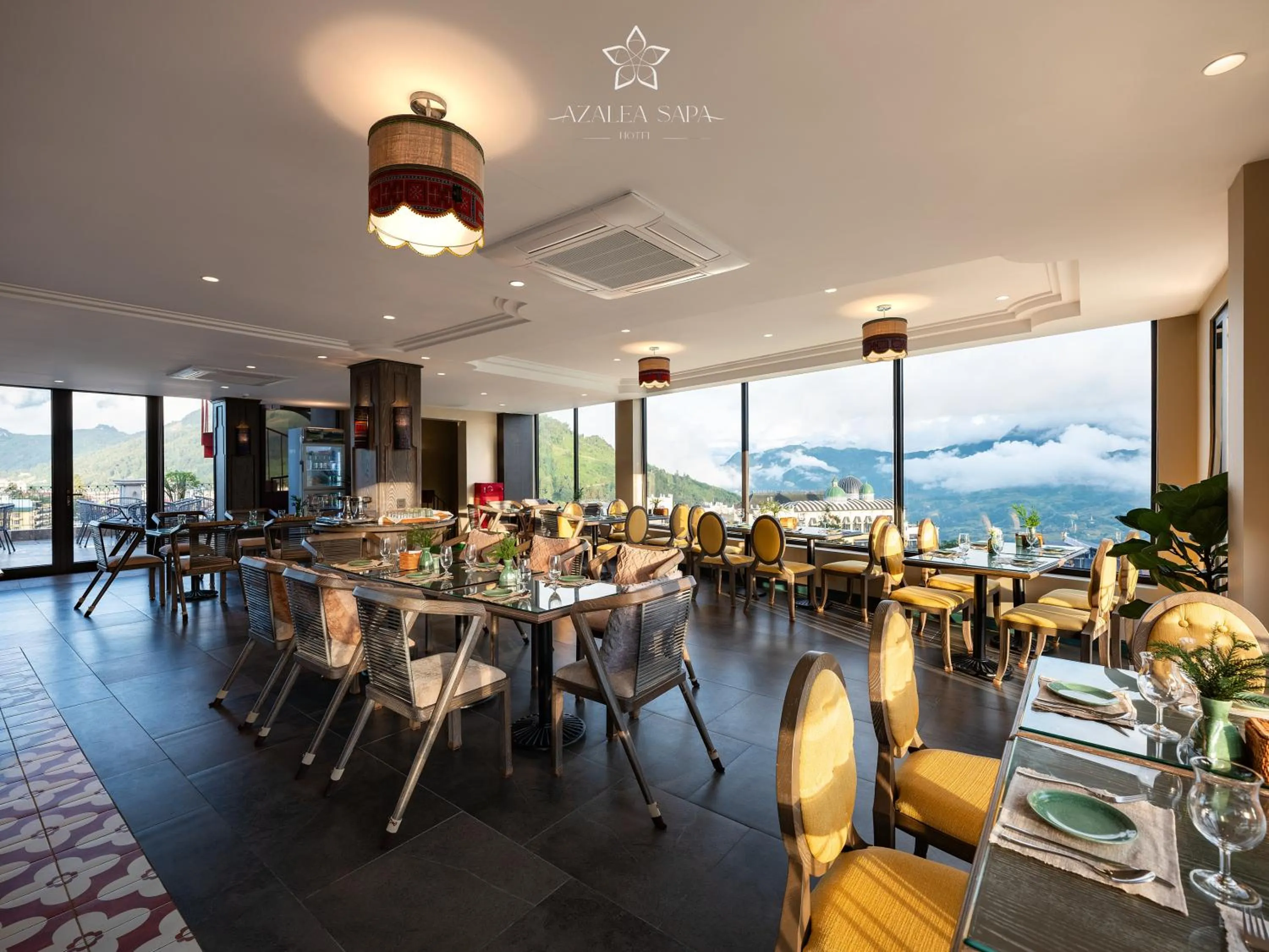 Restaurant/places to eat in Azalea Sapa Hotel
