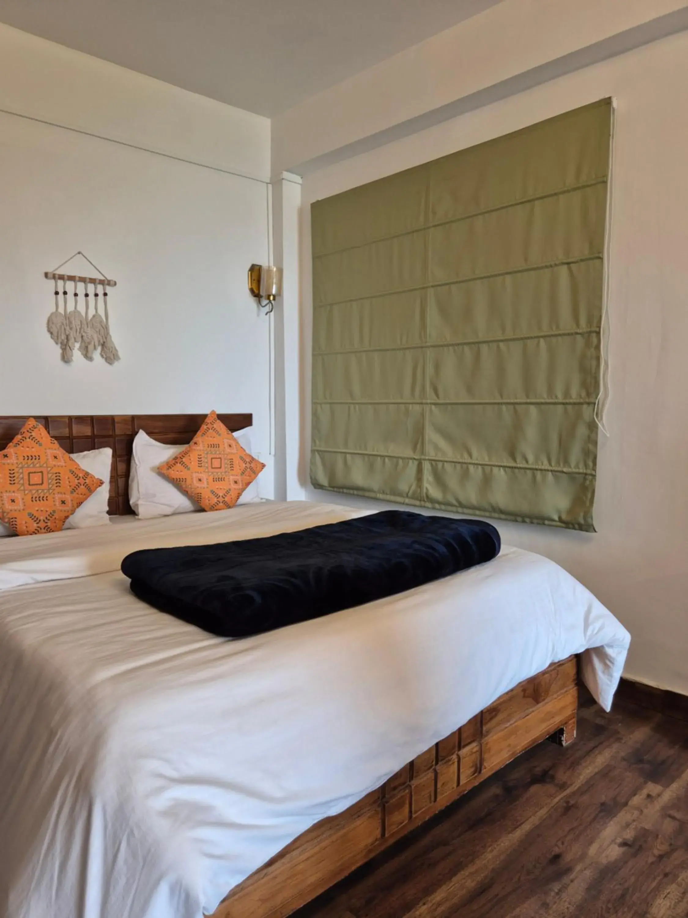 Quadruple Room with Mountain View in The Coverpage Boutique Stays Mussoorie Quadruple Room with Mountain View in The Coverpage Boutique Stays Mussoorie