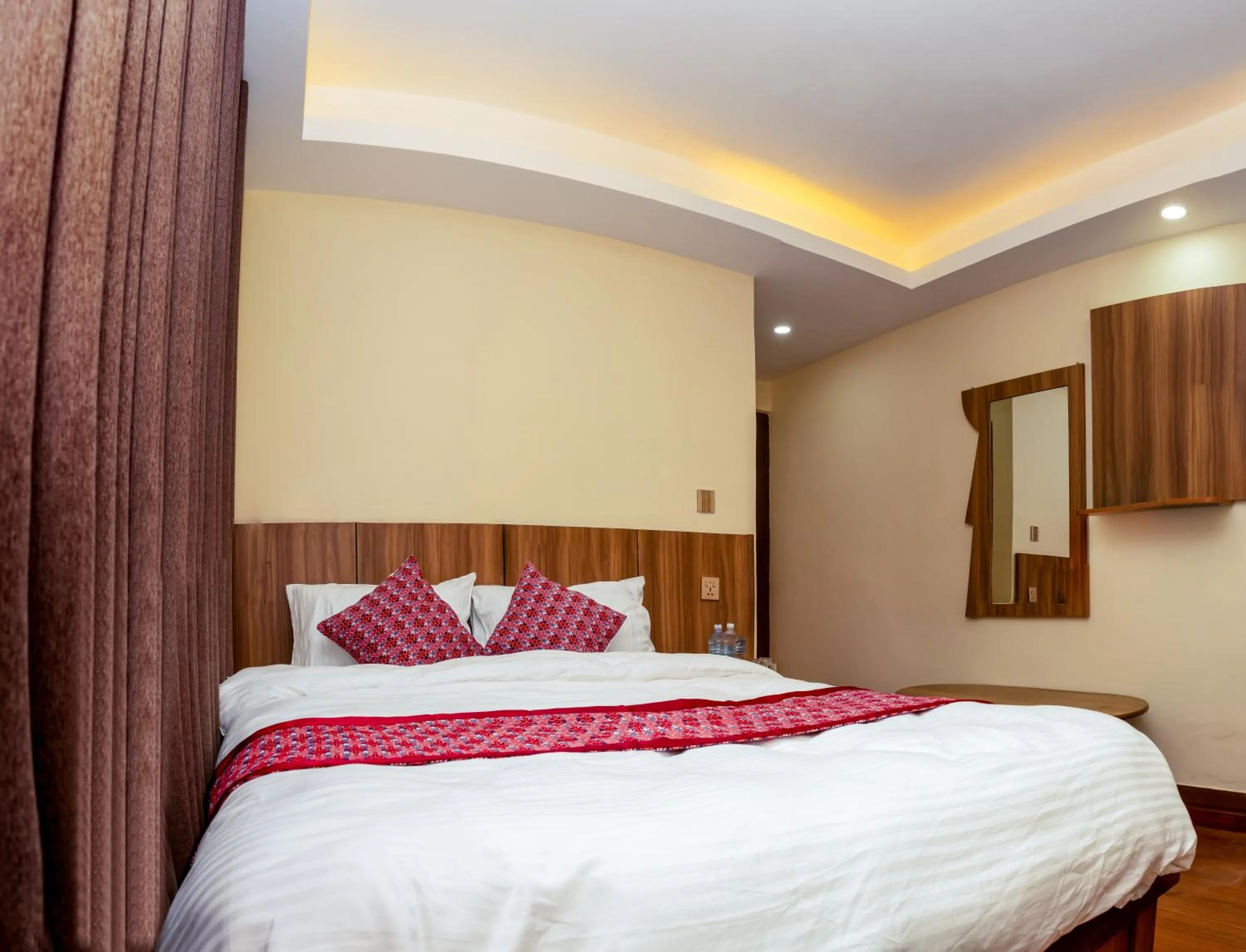 Photo of the whole room, Bed in Rightway Hotel & Restaurant